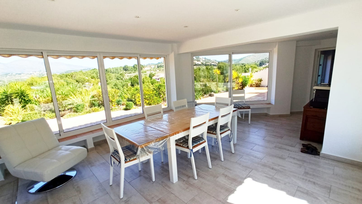 5-Bedroom Detached House in  Calpe | Sunny Casas - Costa ... - Image 25