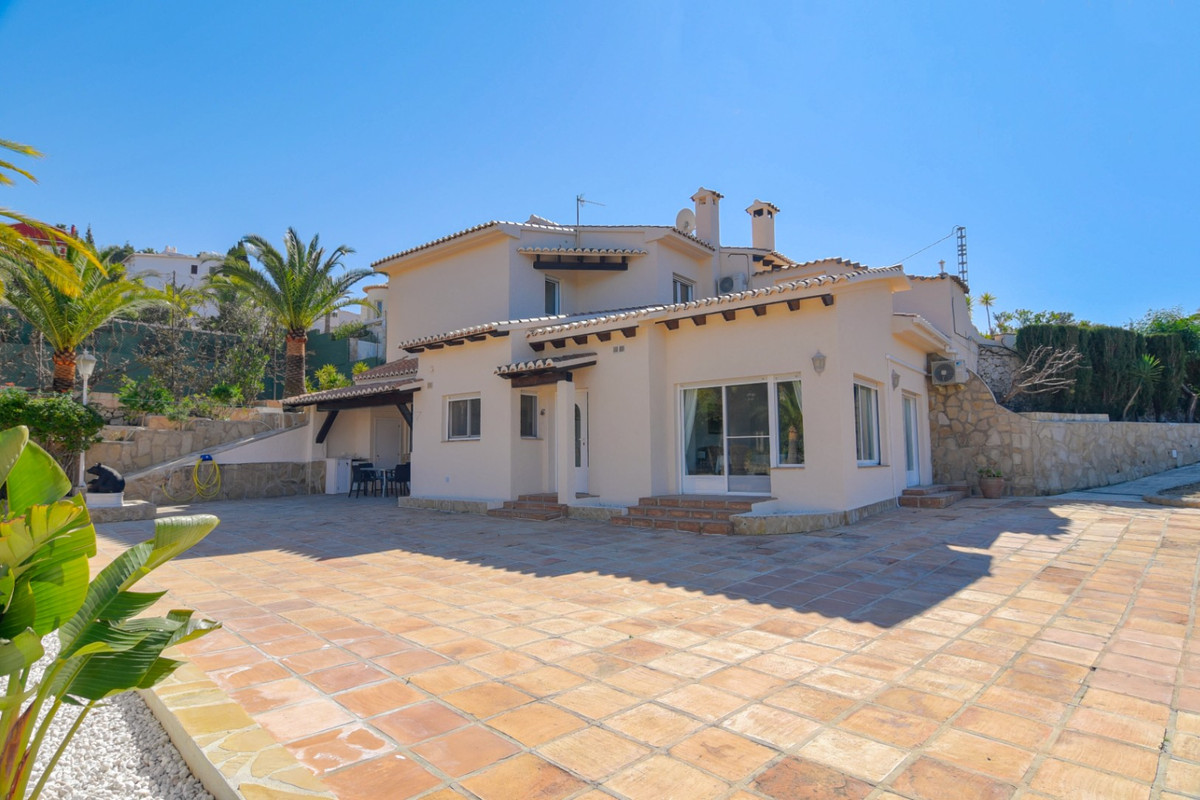 5-Bedroom Detached House in  Calpe | Sunny Casas - Costa ... - Image 3