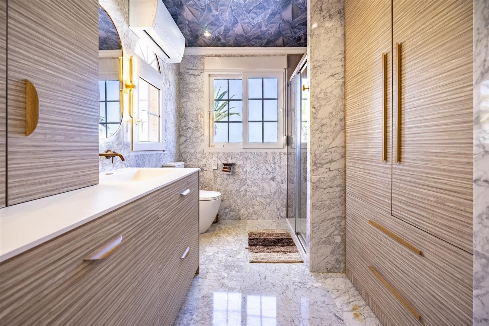 6-Bedroom Villa in La Manga del Mar Menor - Image 19