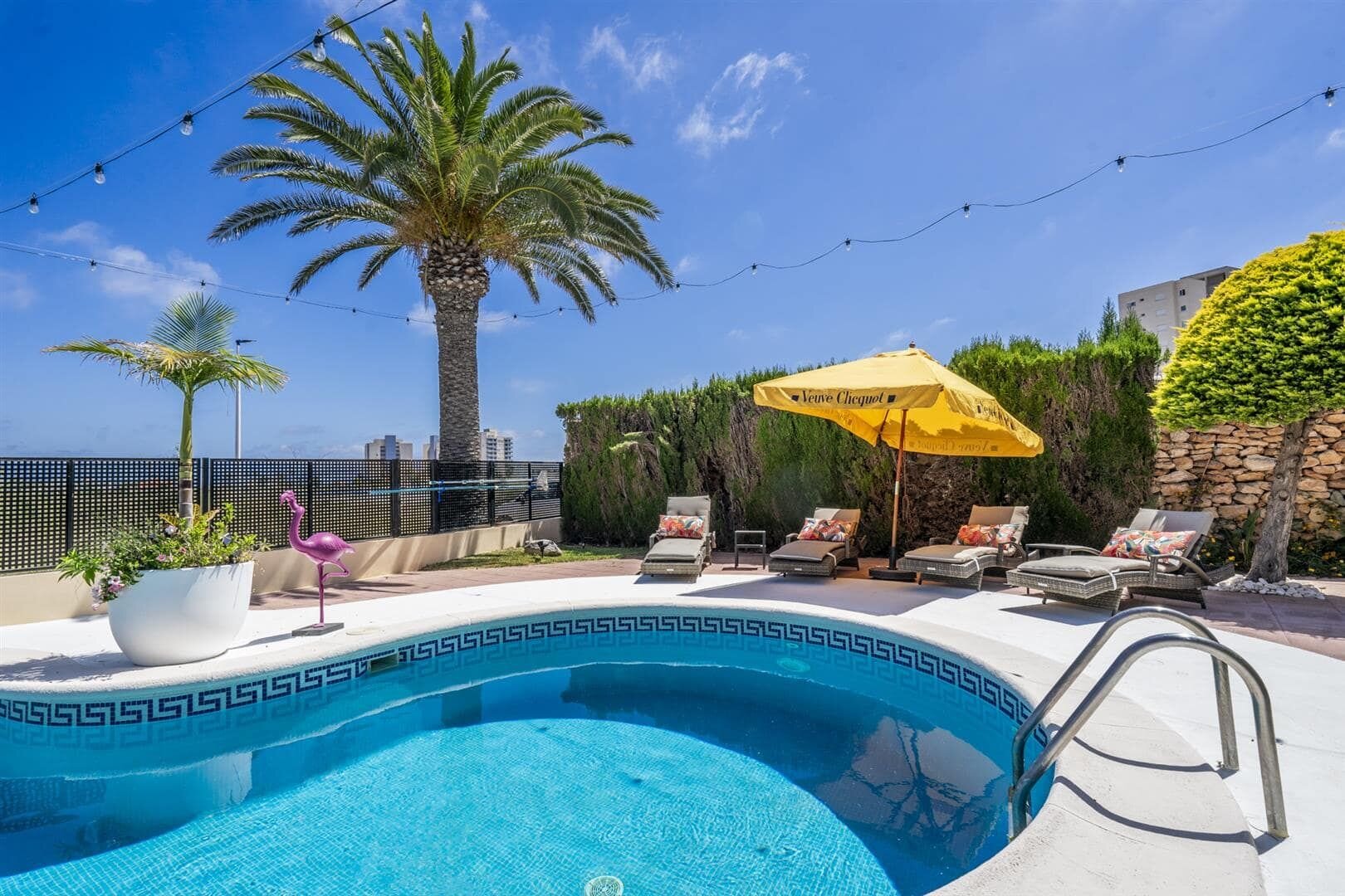 6-Bedroom Villa in La Manga del Mar Menor - Image 32