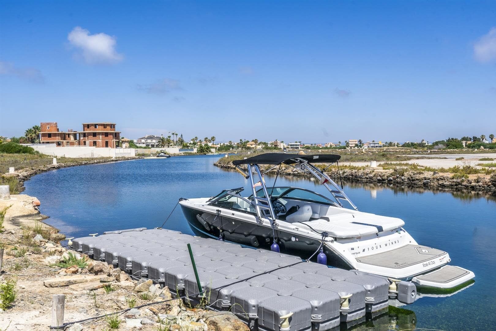 6-Bedroom Villa in La Manga del Mar Menor - Image 35