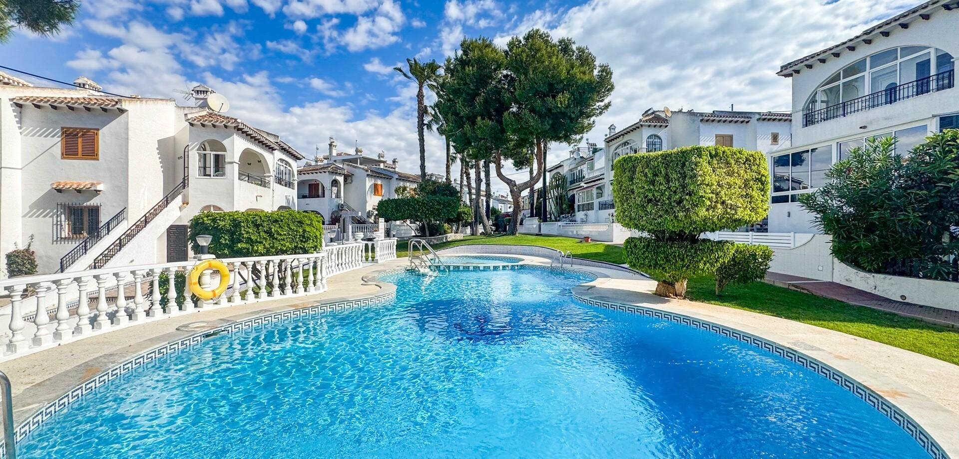 Bungalow z 2 Sypialniami w Torreblanca, Torrevieja - Image 27