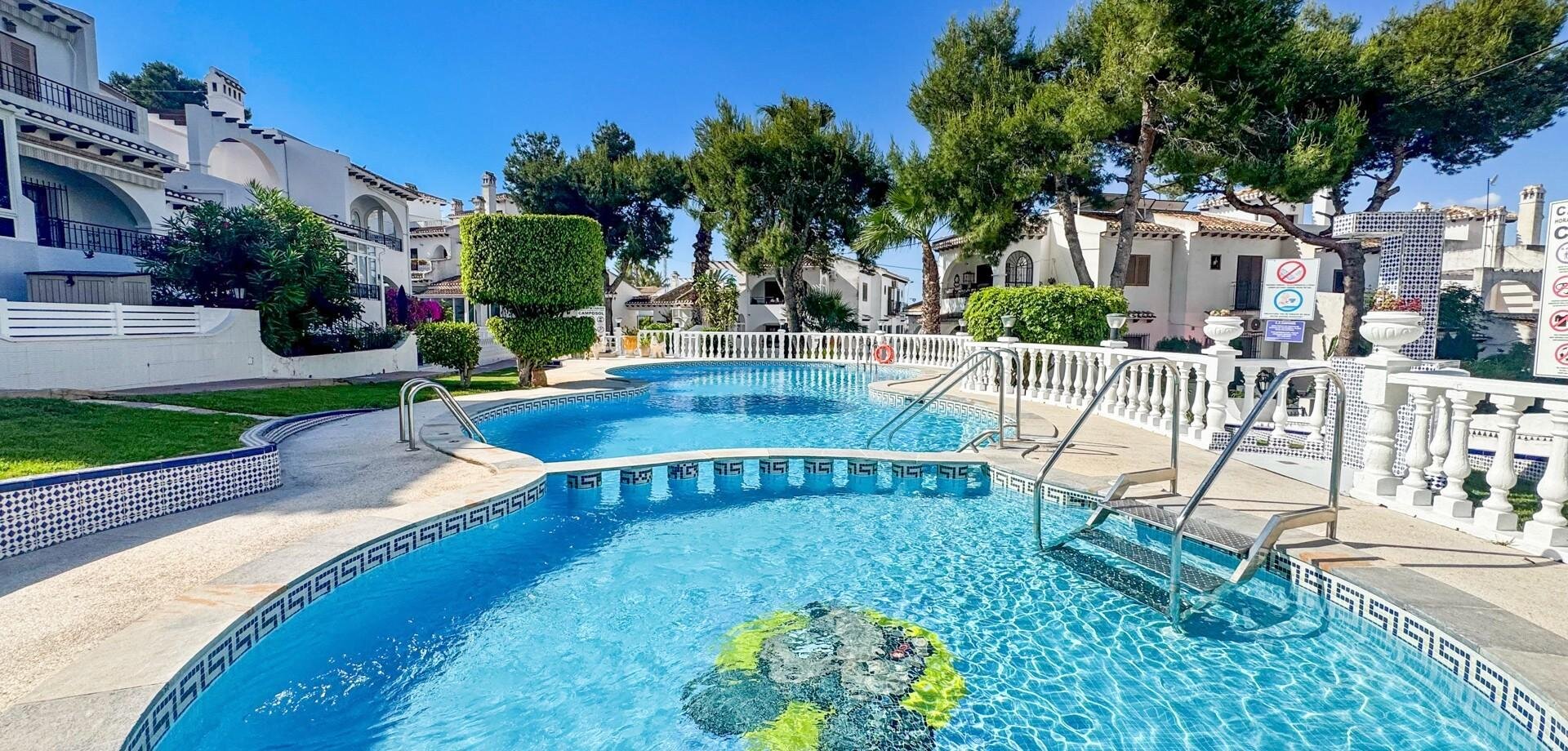 Bungalow z 2 Sypialniami w Torreblanca, Torrevieja - Image 5