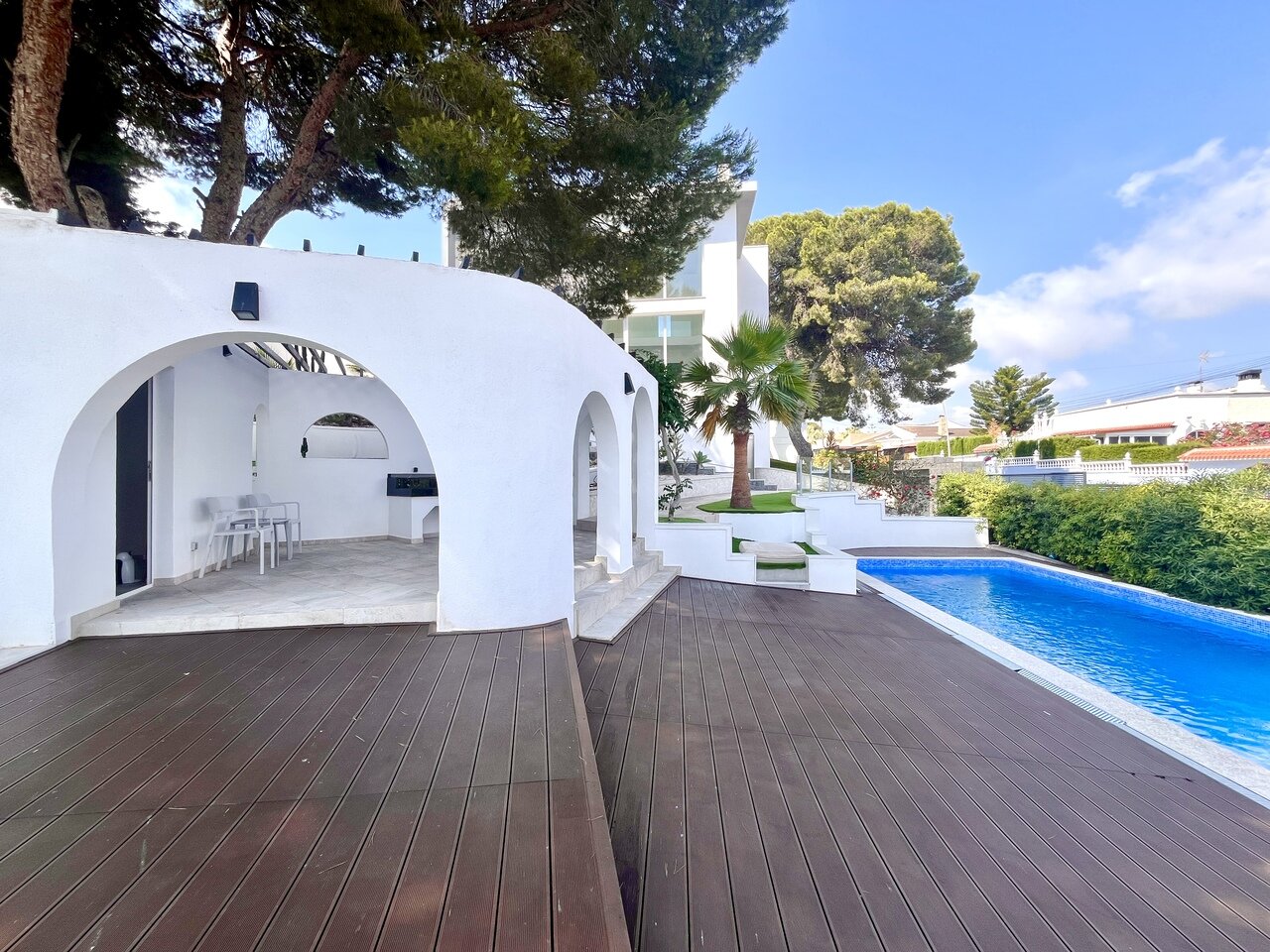 6-Bedroom Villa in La Siesta, Torrevieja - Image 35