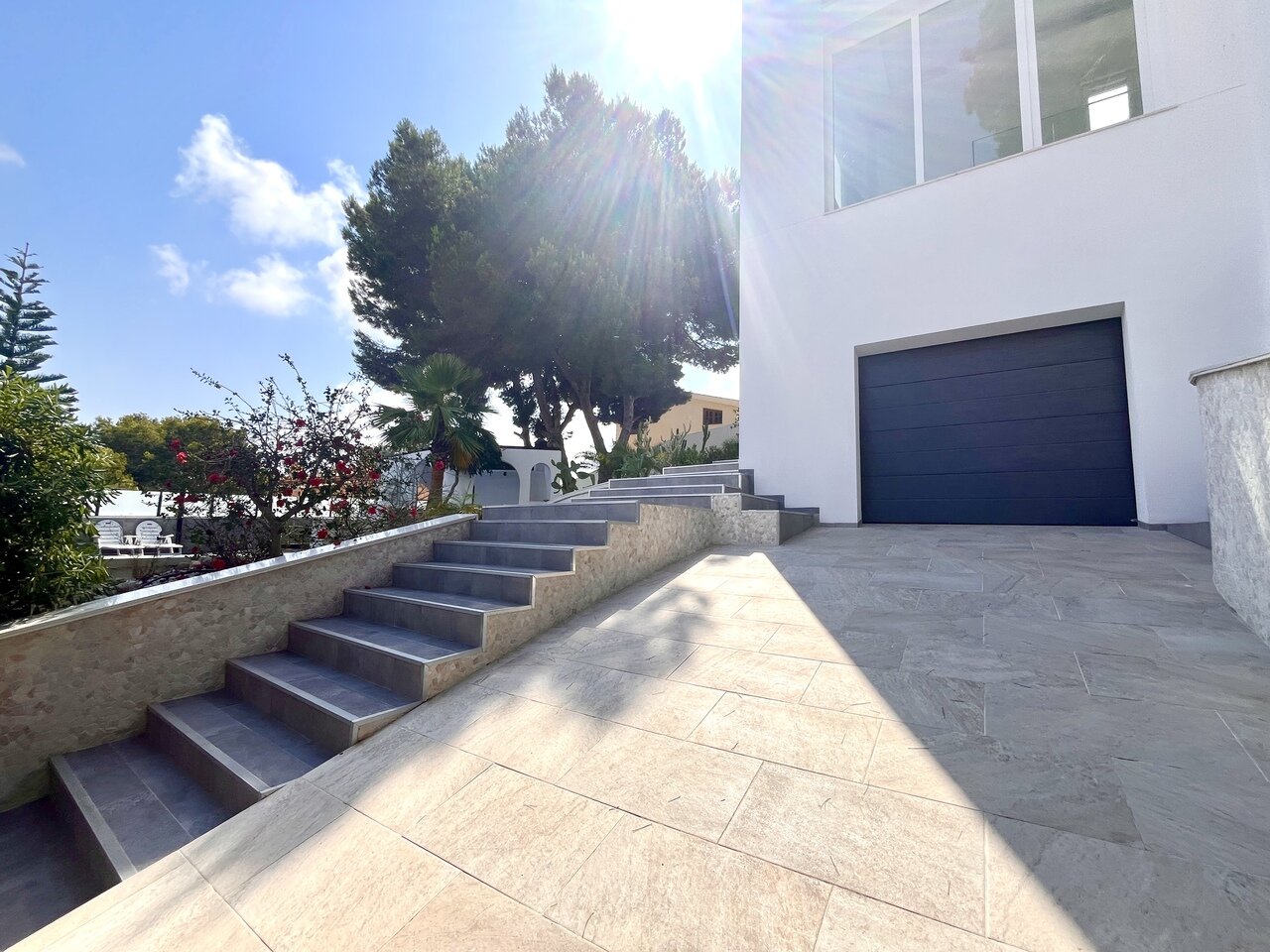 6-Bedroom Villa in La Siesta, Torrevieja - Image 36