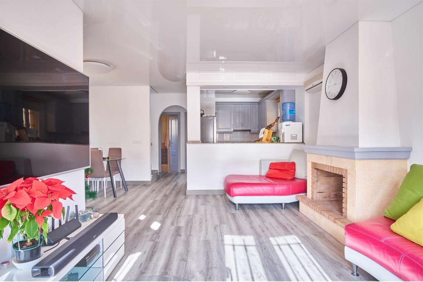 Villa met 3 Slaapkamers in Costa Blanca Sur, Los Montesinos - Image 1