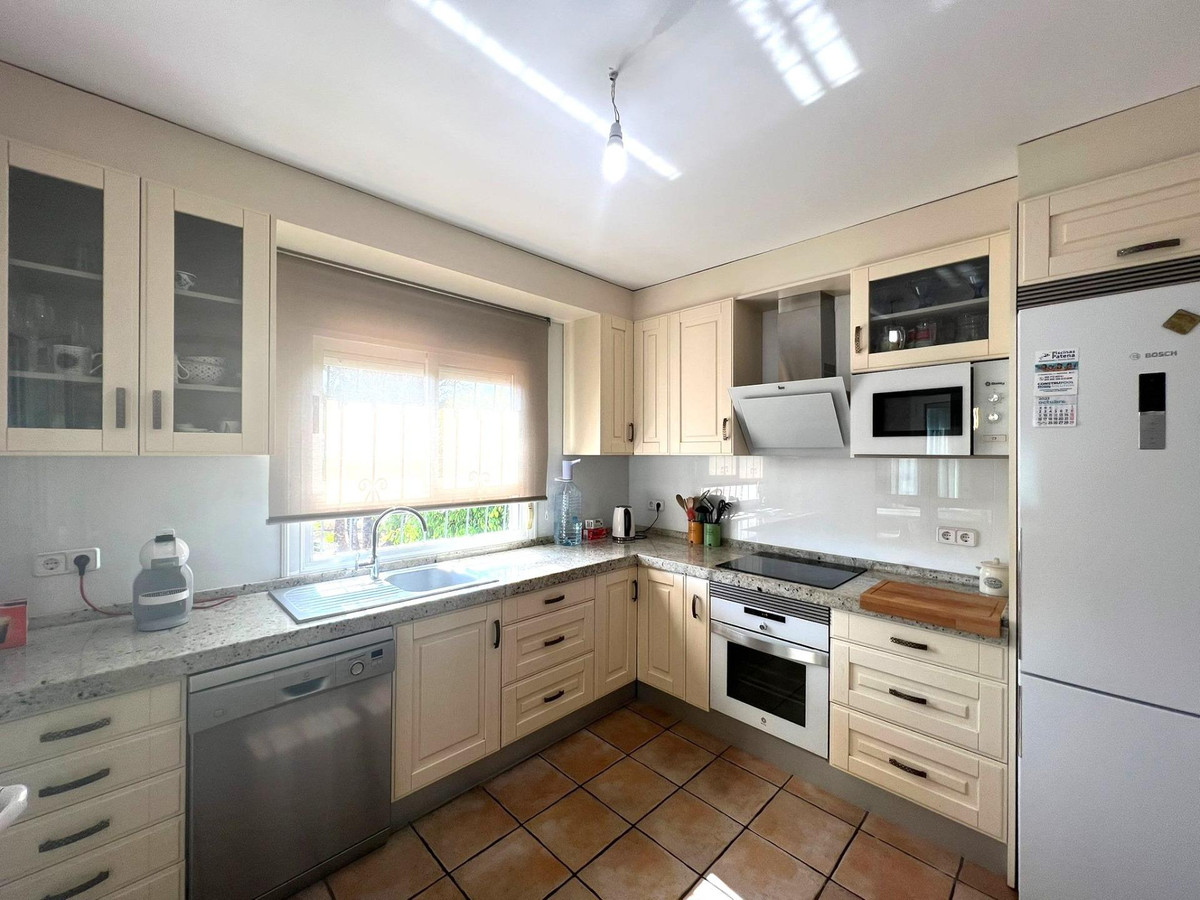 3-Bedroom Bungalow in Ciudad Quesada, Rojales | Sunny Cas... - Image 13