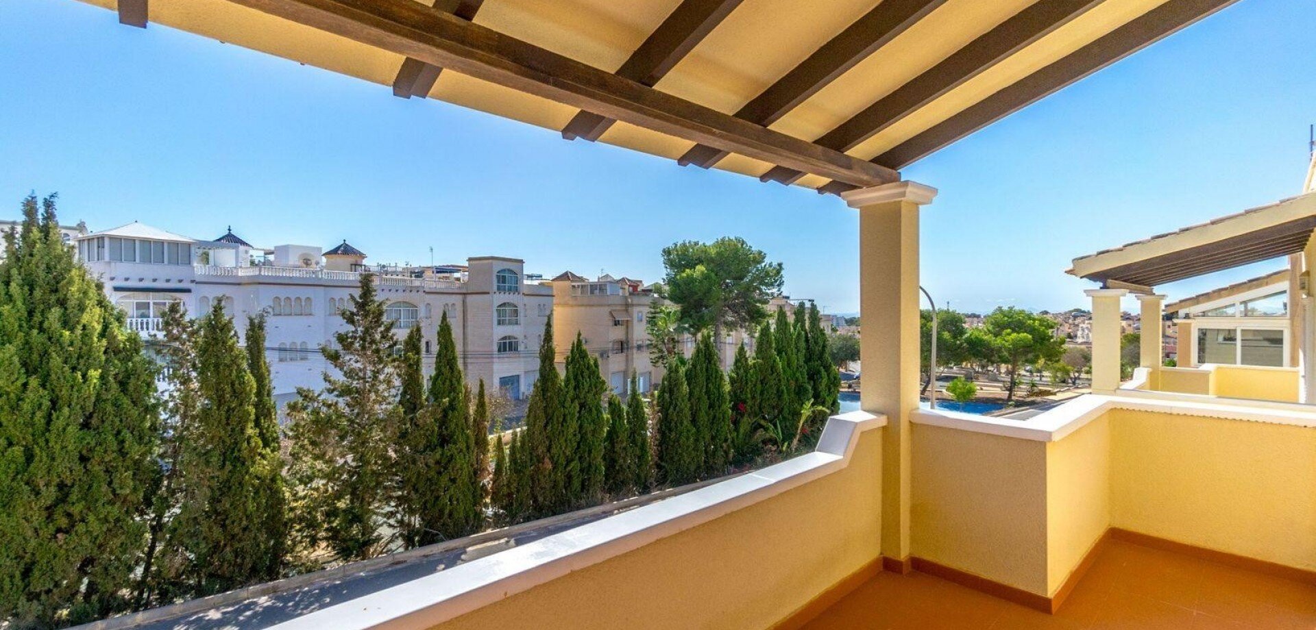 3-Bedroom Villa in San Miguel de Salinas - Image 28