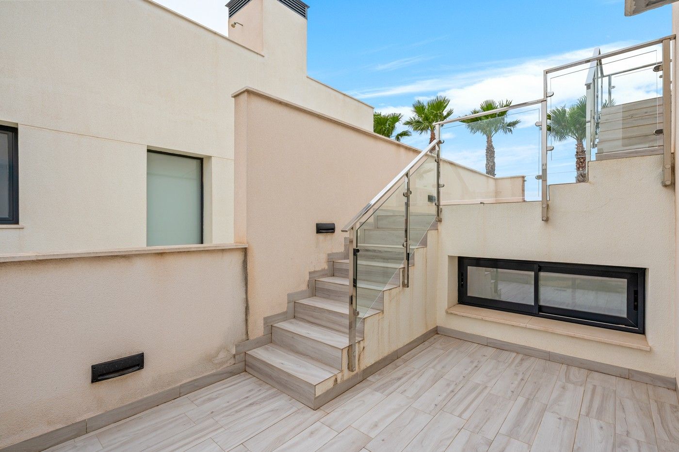 3-Bedroom Villa in Lomas de Cabo Roig, Orihuela Costa - Image 21