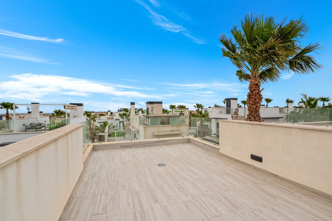 3-Bedroom Villa in Lomas de Cabo Roig, Orihuela Costa - Image 27