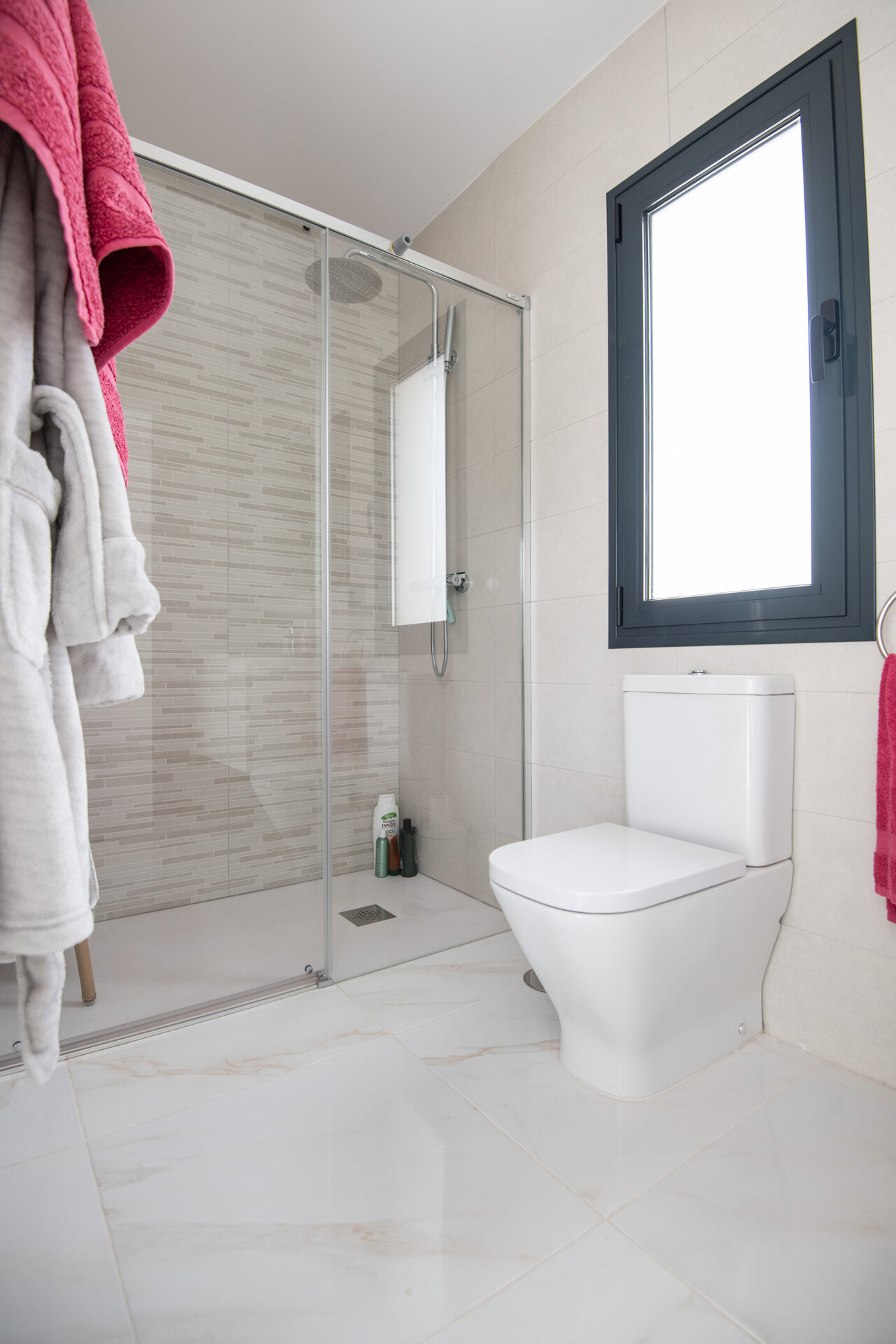 2-Bedroom Detached House in Pinar de Campoverde - Image 19