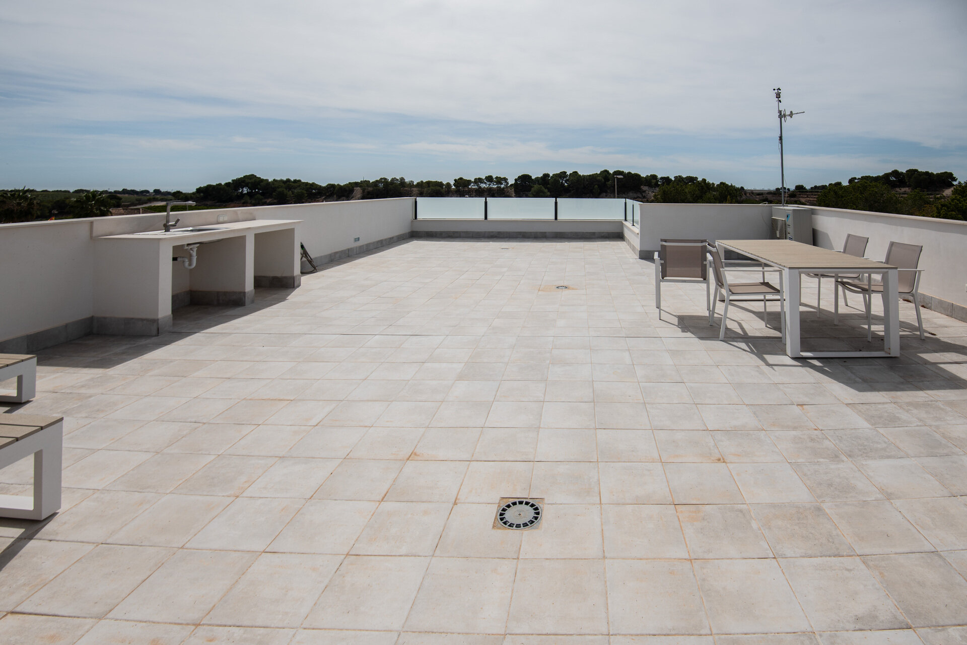 2-Bedroom Detached House in Pinar de Campoverde - Image 9