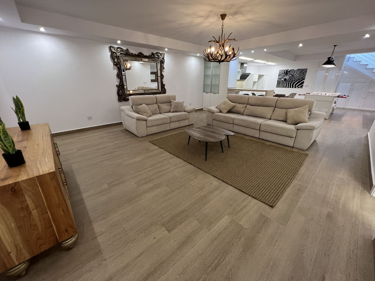 Villa individuelle de 5 Chambres à, San Miguel de Salinas... - Image 18