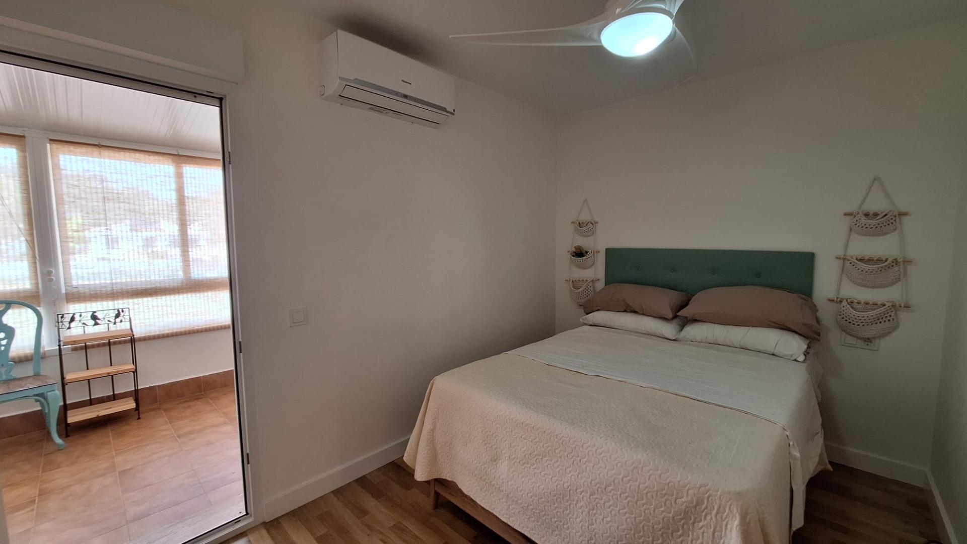 4-Bedroom Villa in Los Balcones - Los Altos del Edén, Torrevieja - Image 10