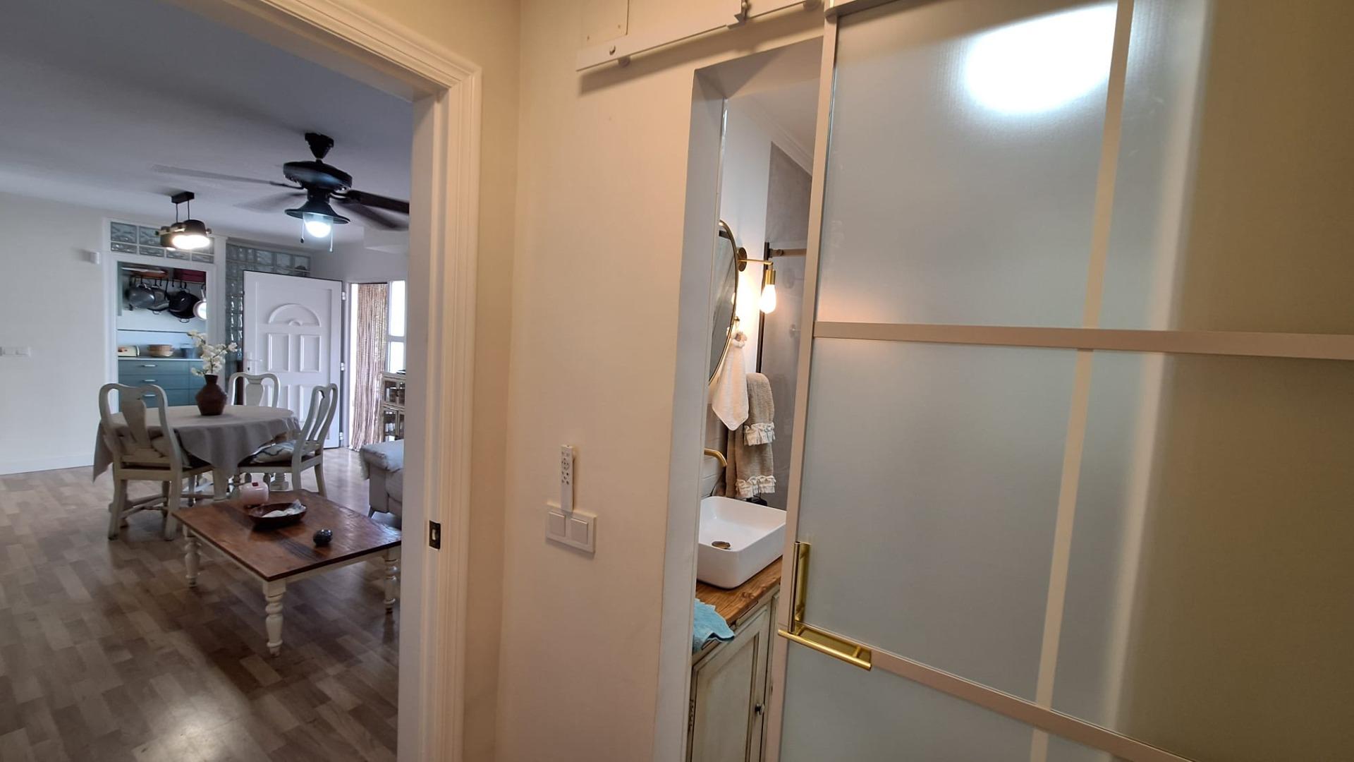 4-Bedroom Villa in Los Balcones - Los Altos del Edén, Torrevieja - Image 11