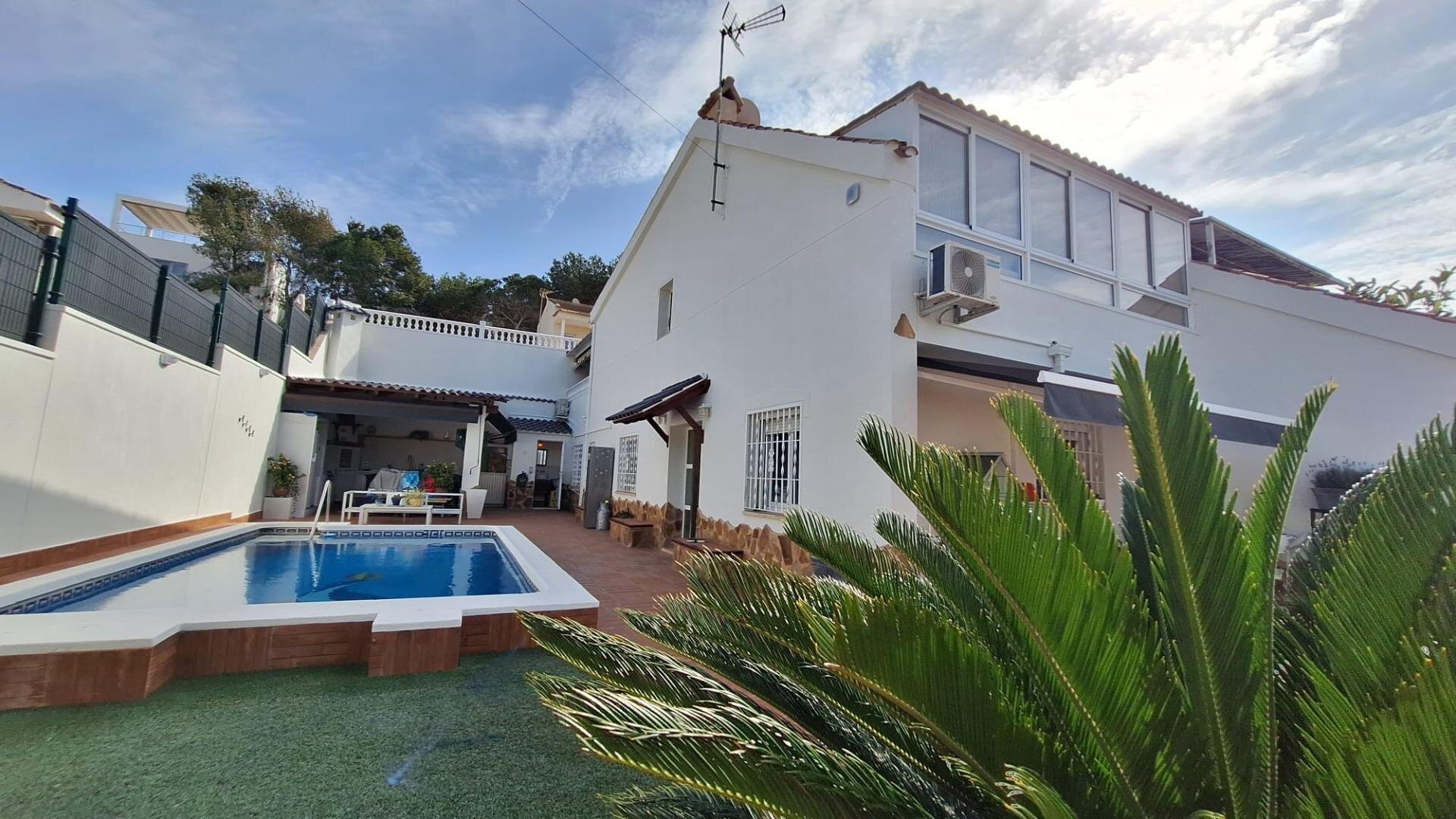 Villa de 4 Chambres à Los Balcones - Los Altos del Edén, Torrevieja - Image 4