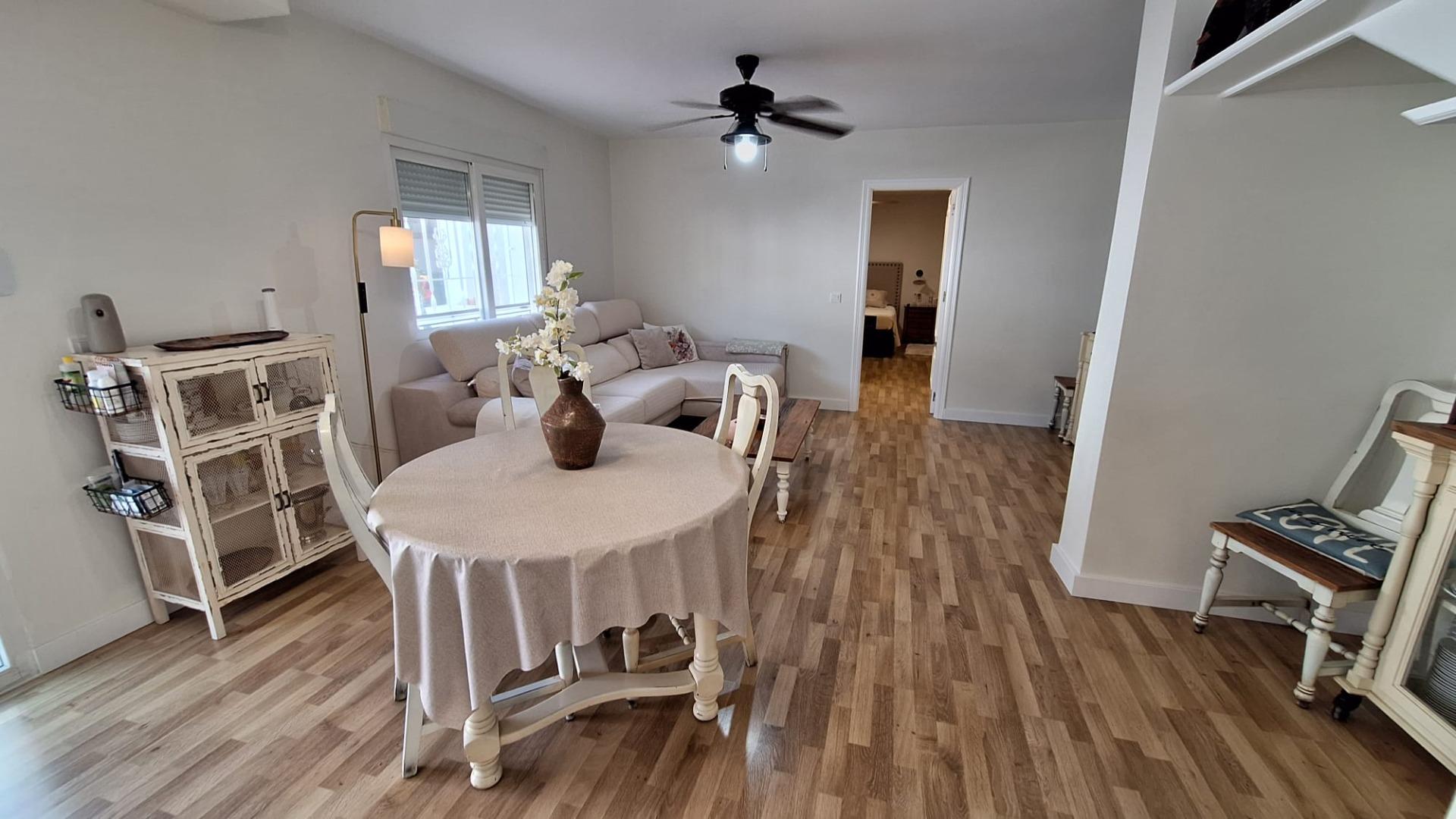 4-Bedroom Villa in Los Balcones - Los Altos del Edén, Torrevieja - Image 6