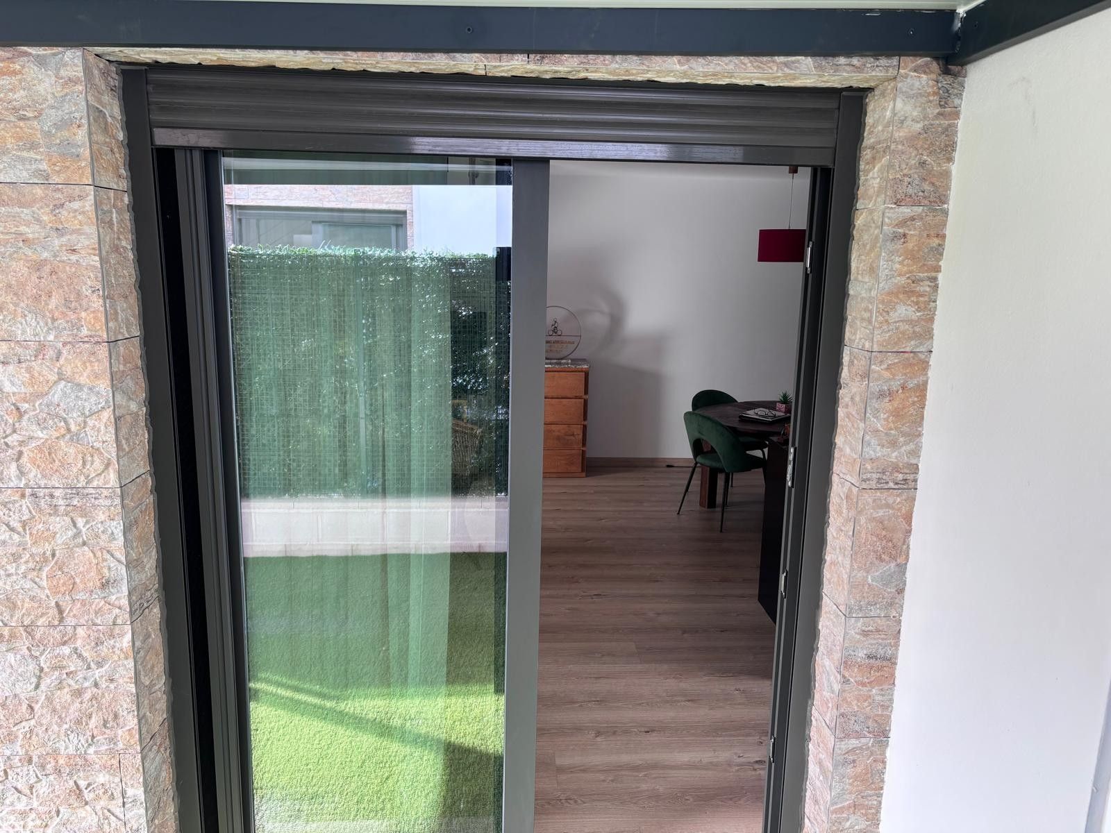 2-Bedroom House in Los Montesinos - Image 19