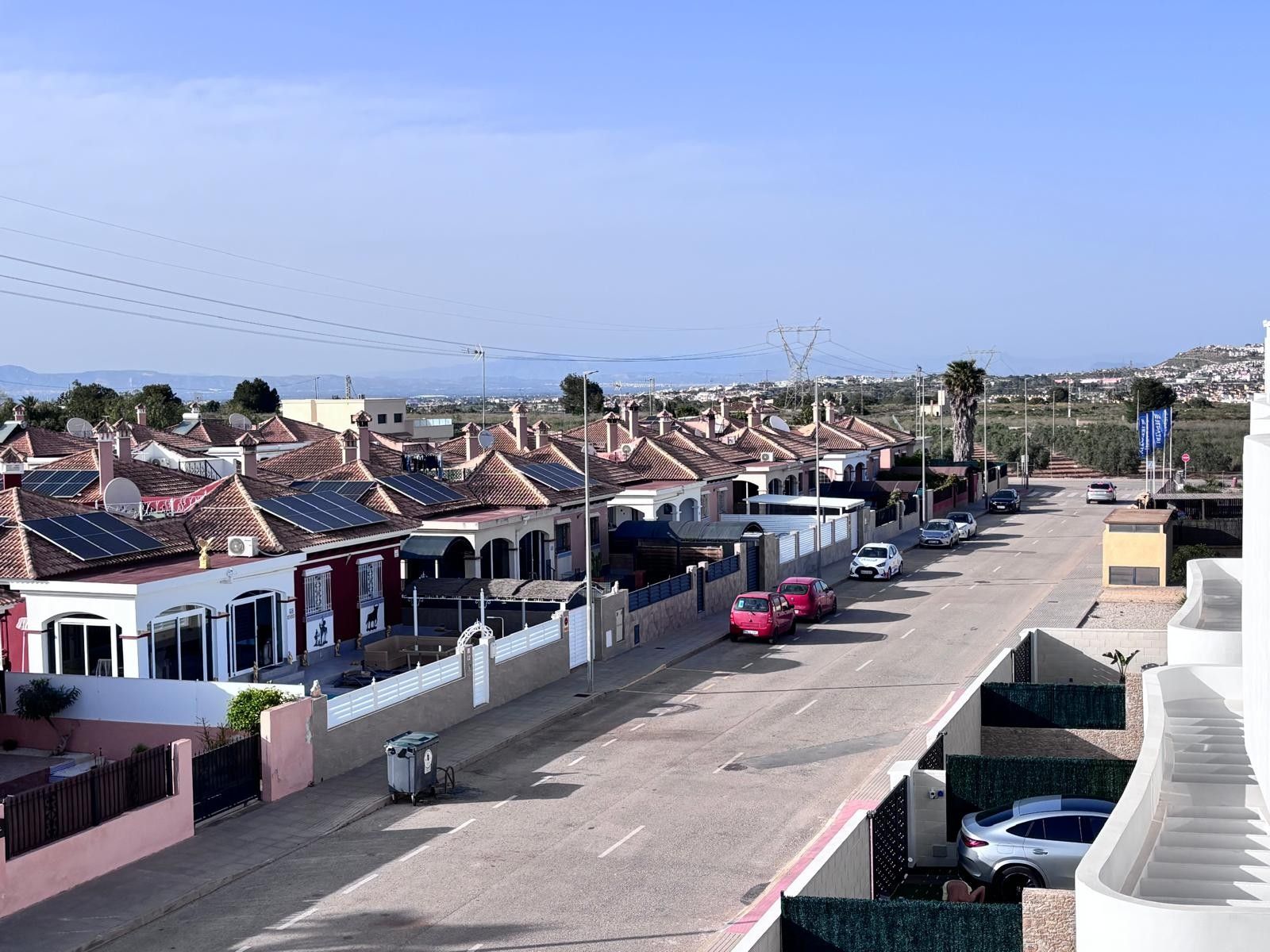 2-Bedroom House in Los Montesinos - Image 41