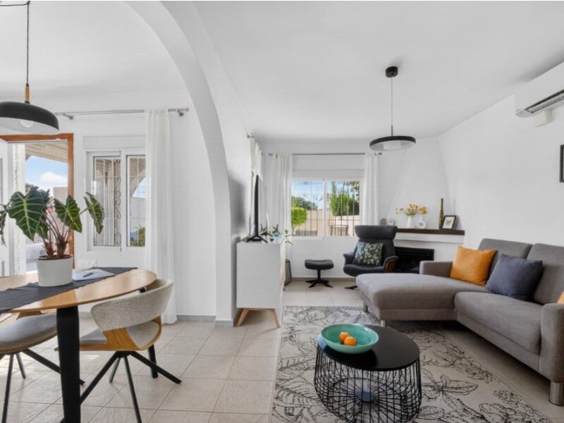 3-Bedroom Villa in Nueva Torrevieja, Torrevieja - Image 10