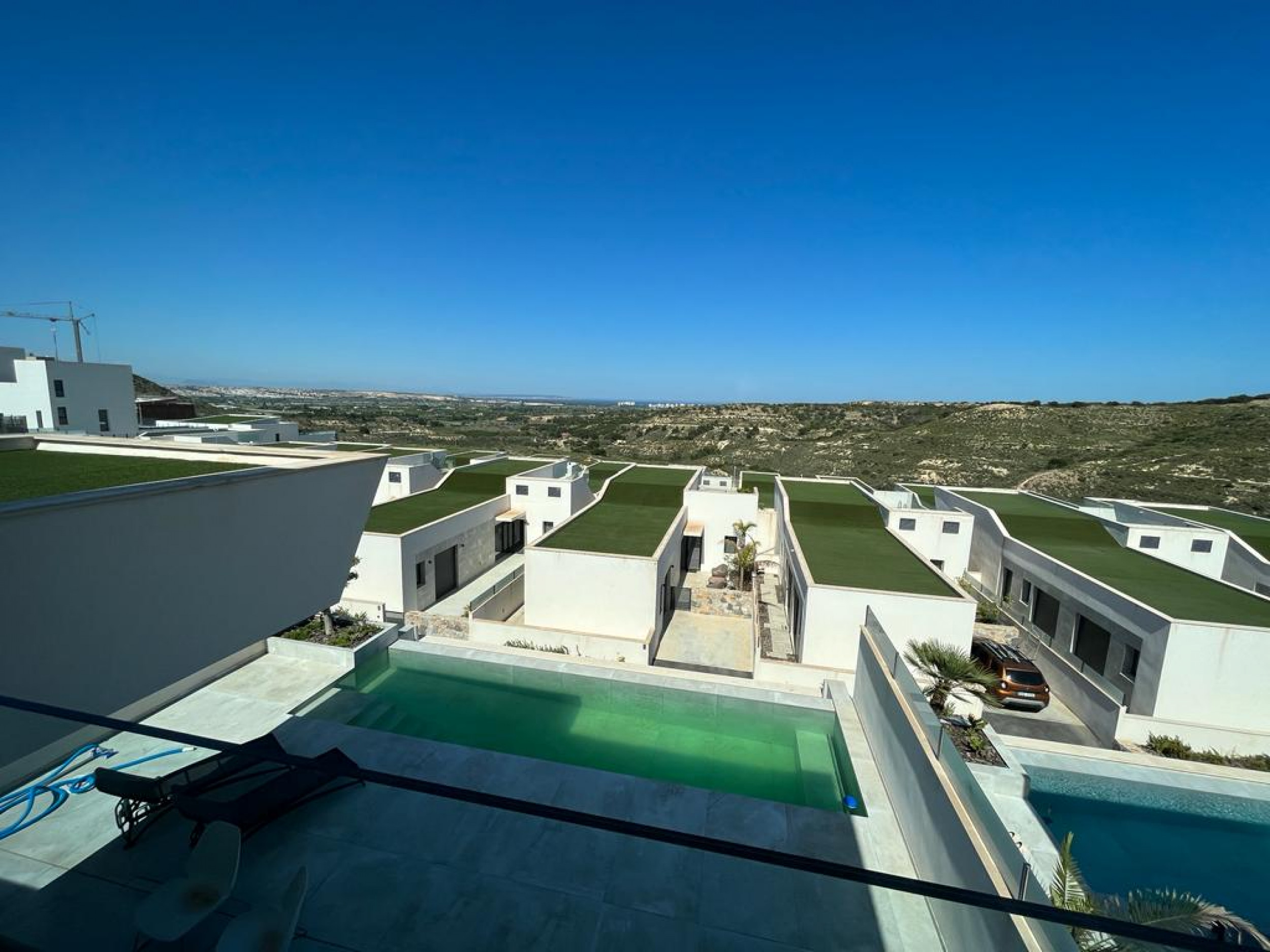 5-Bedroom Villa in Rojales - Image 19