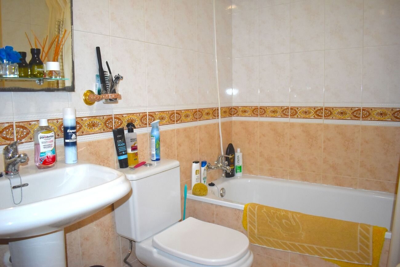 3-Bedroom House in El Edén - Los Estaños, Guardamar del Segura - Image 17