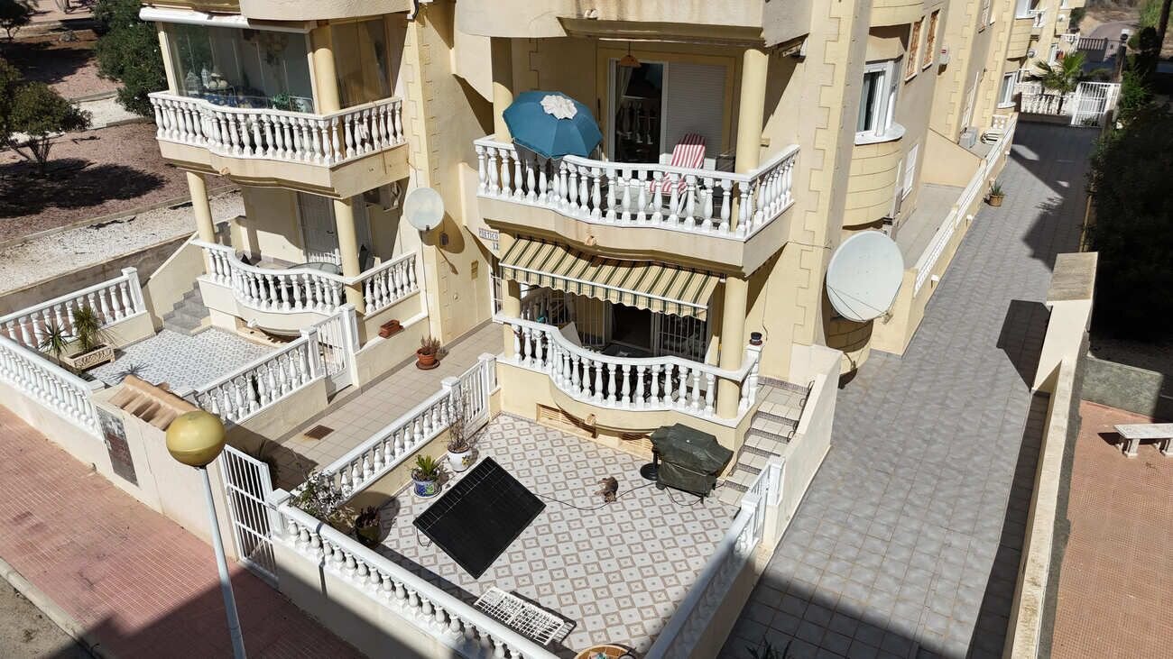 3-Bedroom House in El Edén - Los Estaños, Guardamar del Segura - Image 27