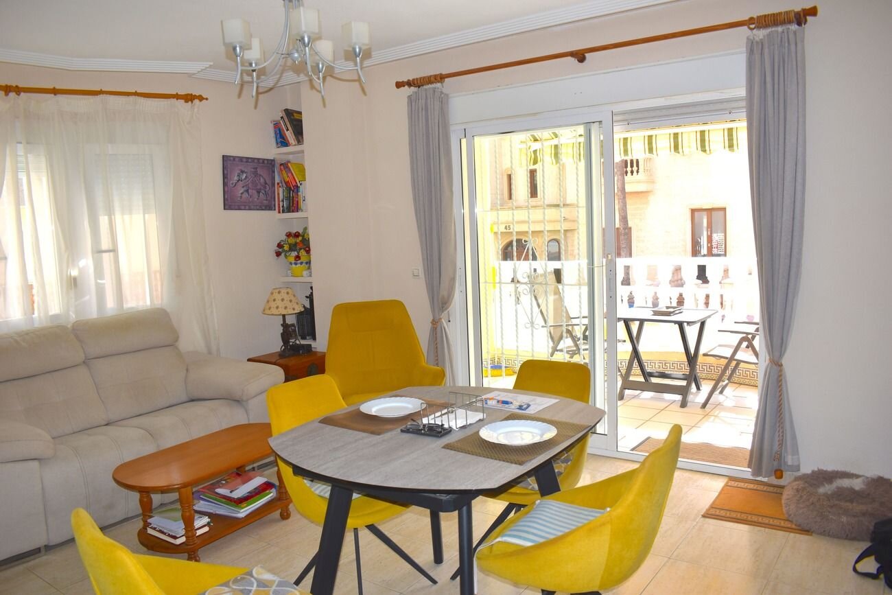 3-Bedroom House in El Edén - Los Estaños, Guardamar del Segura - Image 3