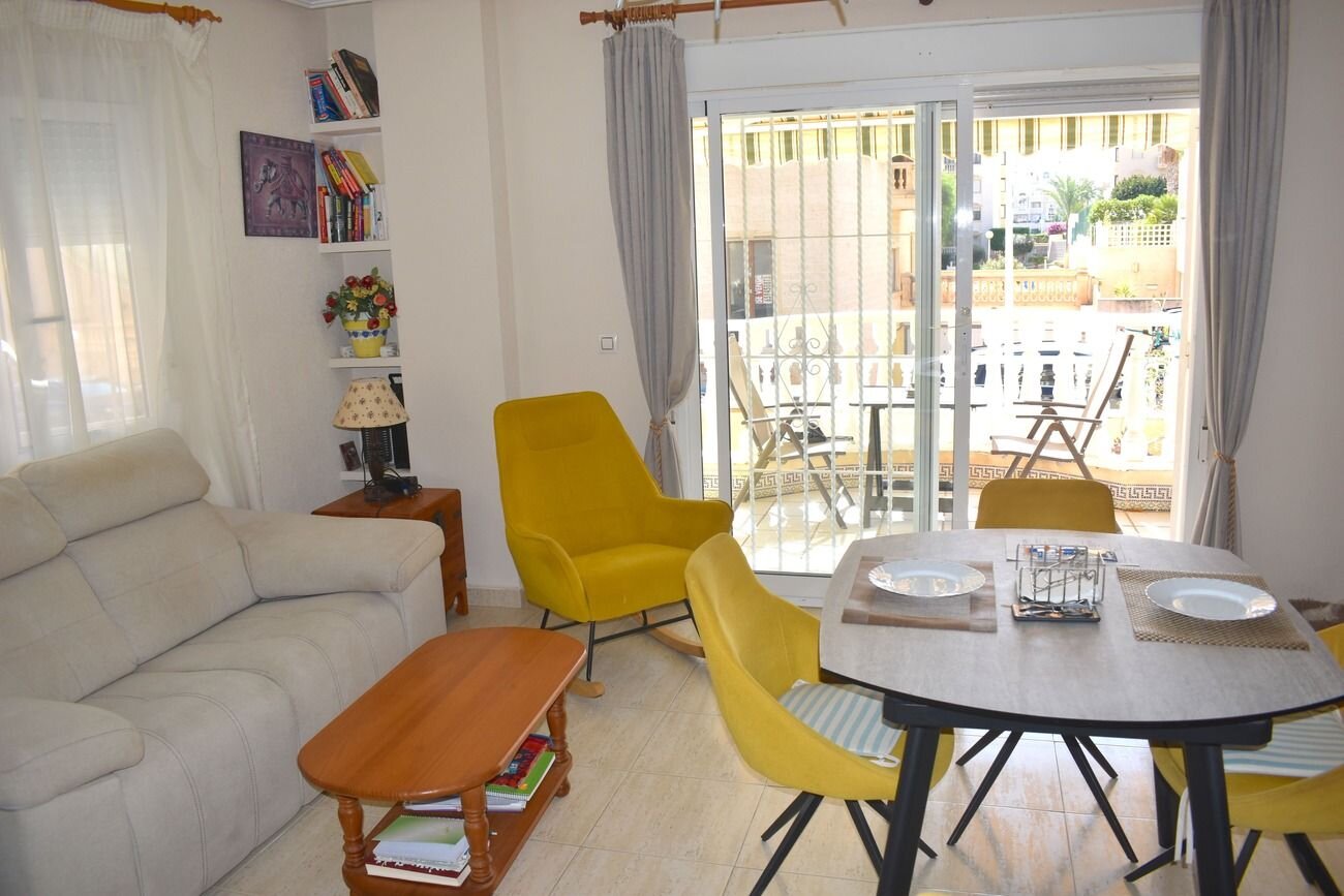 3-Bedroom House in El Edén - Los Estaños, Guardamar del Segura - Image 5