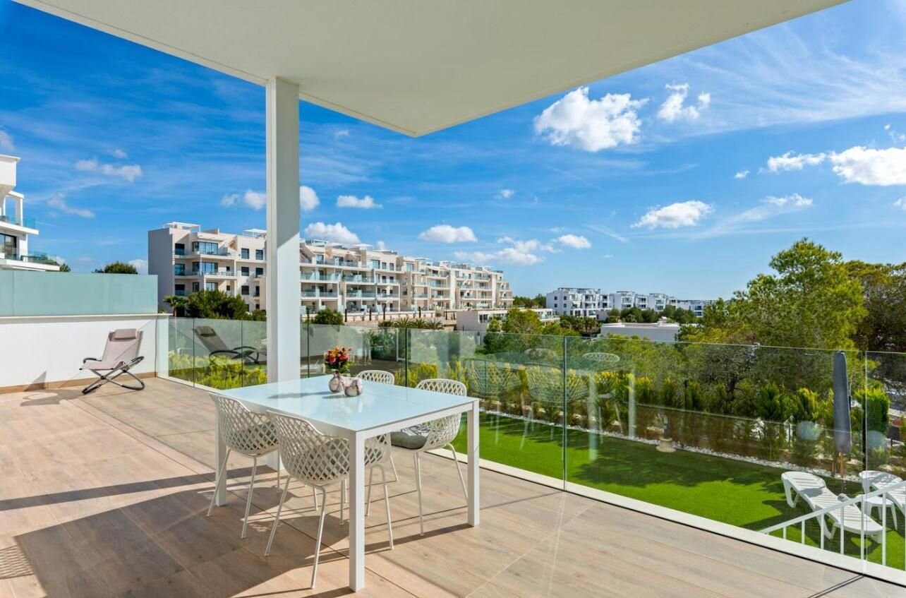 2-Bedroom Apartment in Las Colinas Golf, Orihuela - Image 18