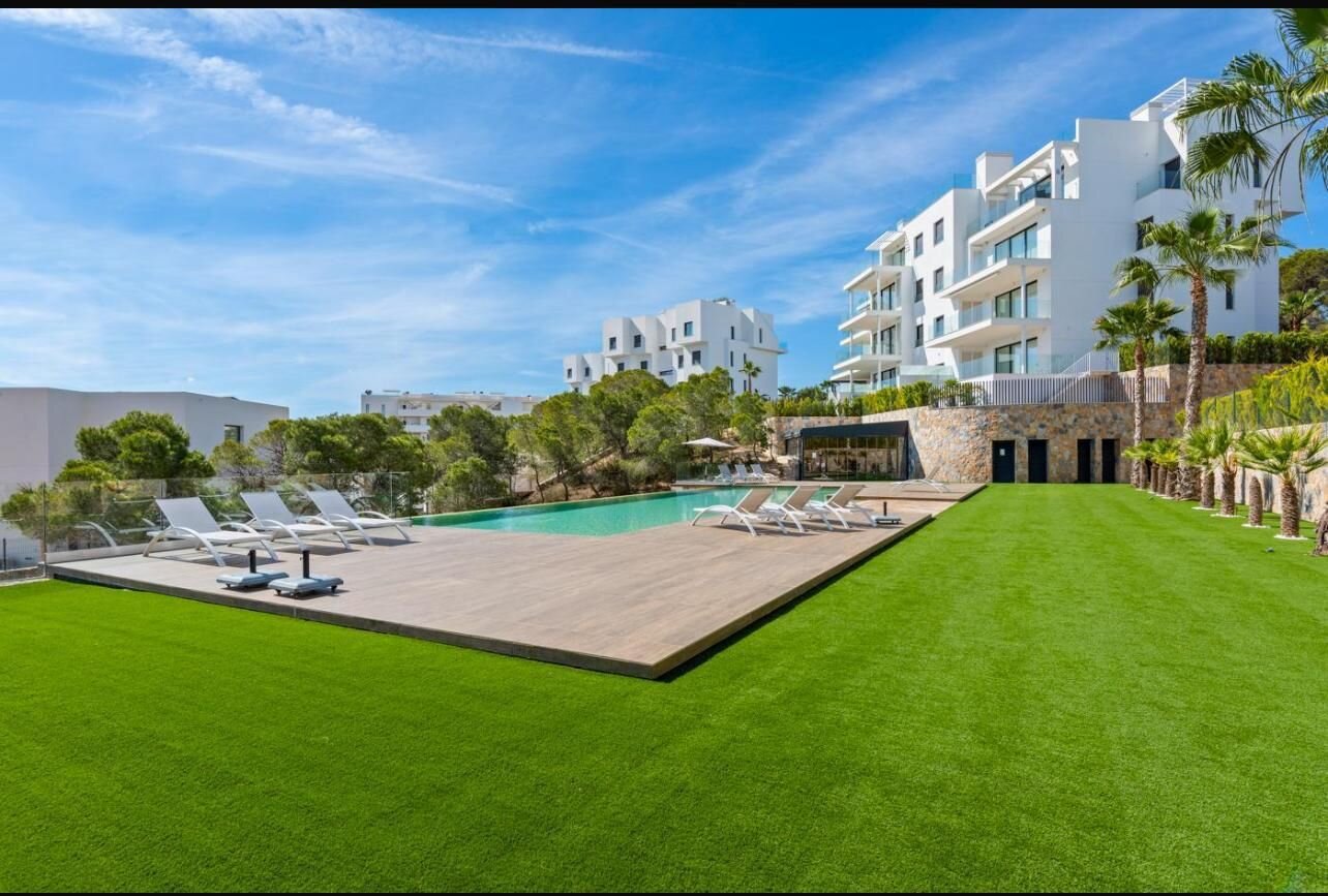 2-Bedroom Apartment in Las Colinas Golf, Orihuela - Image 26