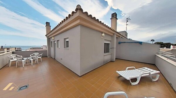 3-Bedroom Apartment in La Puntica, Lo Pagan