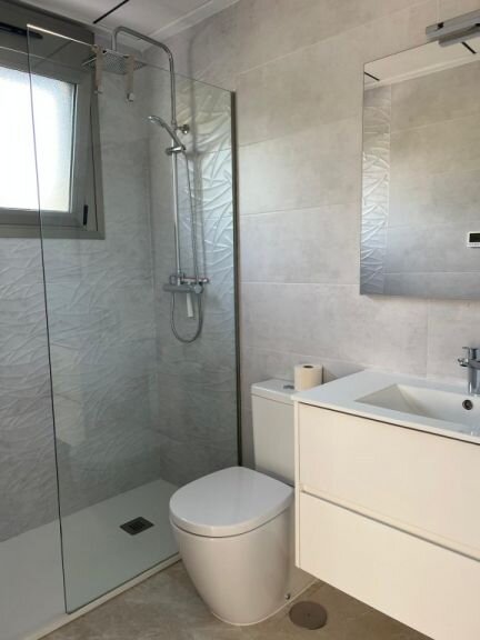 3-Bedroom Villa in Pueblo, San Miguel de Salinas - Image 12