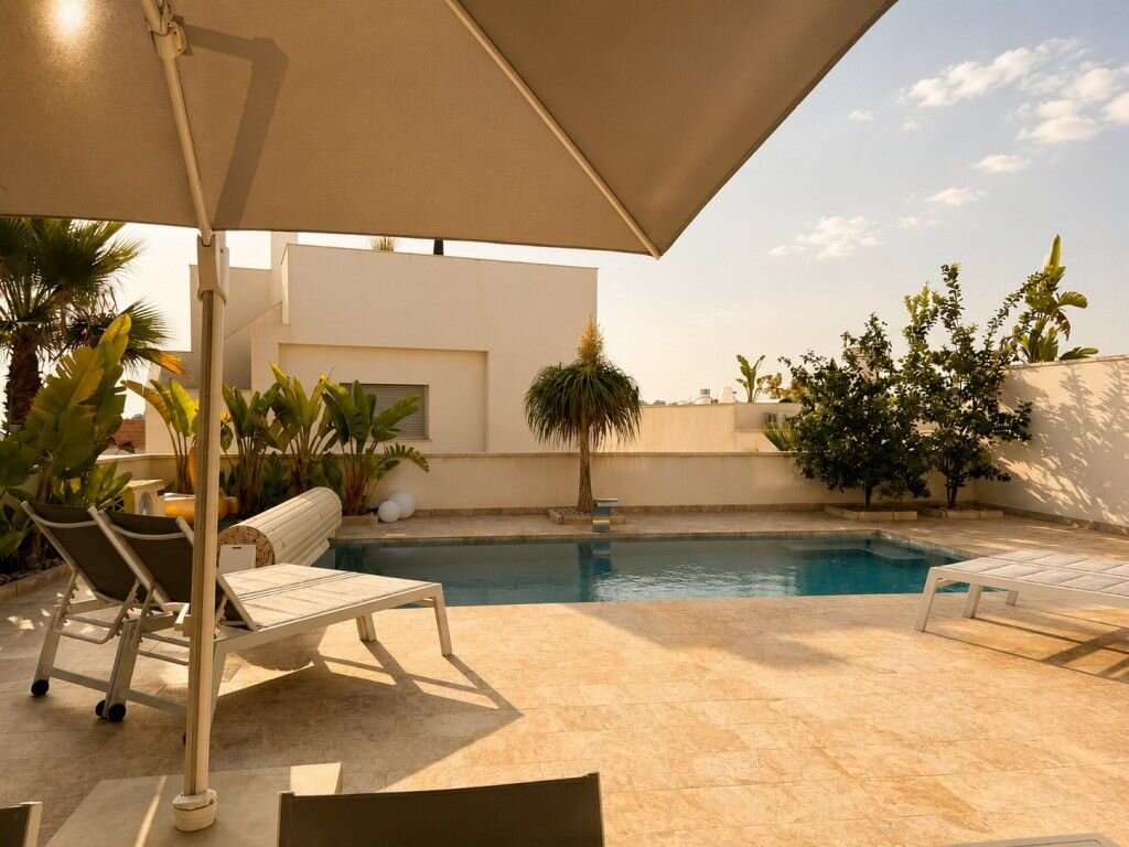 3-Bedroom Villa in Pueblo, San Miguel de Salinas - Image 5