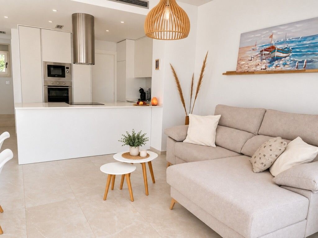 3-Bedroom Villa in Pueblo, San Miguel de Salinas - Image 7
