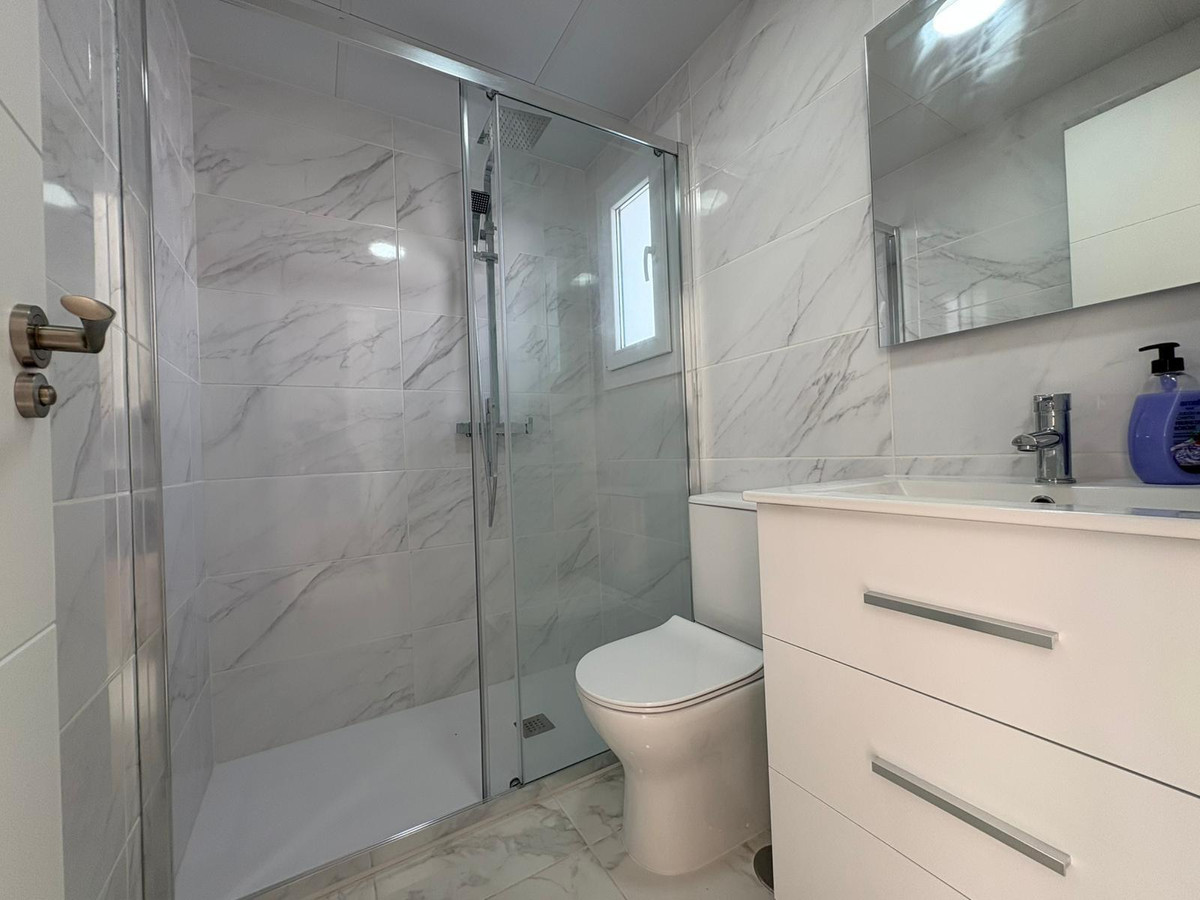 Bungalow z 3 Sypialniami w, Torrevieja | Sunny Casas - Ni... - Image 8