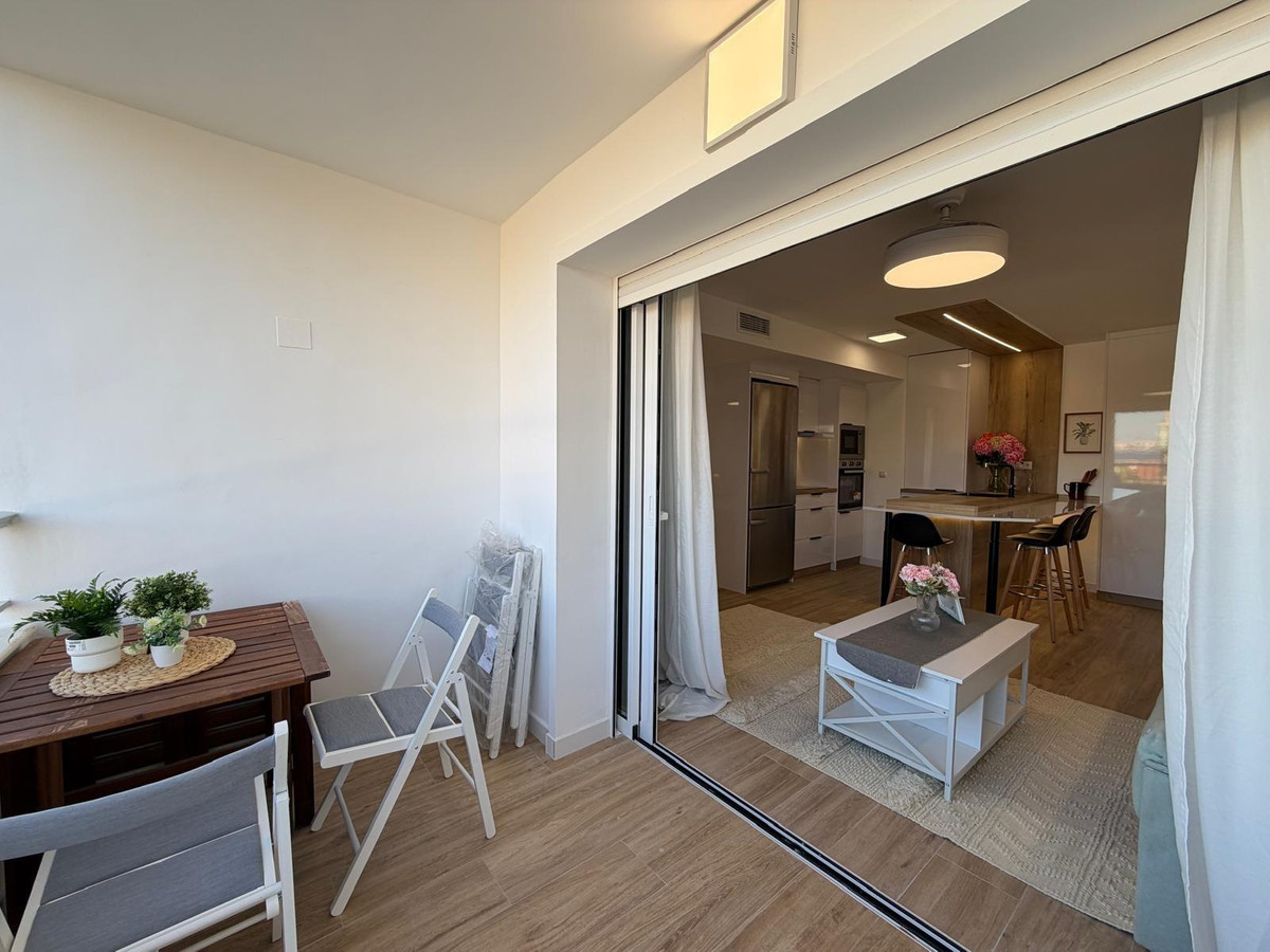 3-Bedroom Middle Floor Apartment in Torrevieja | Sunny C... - Image 23