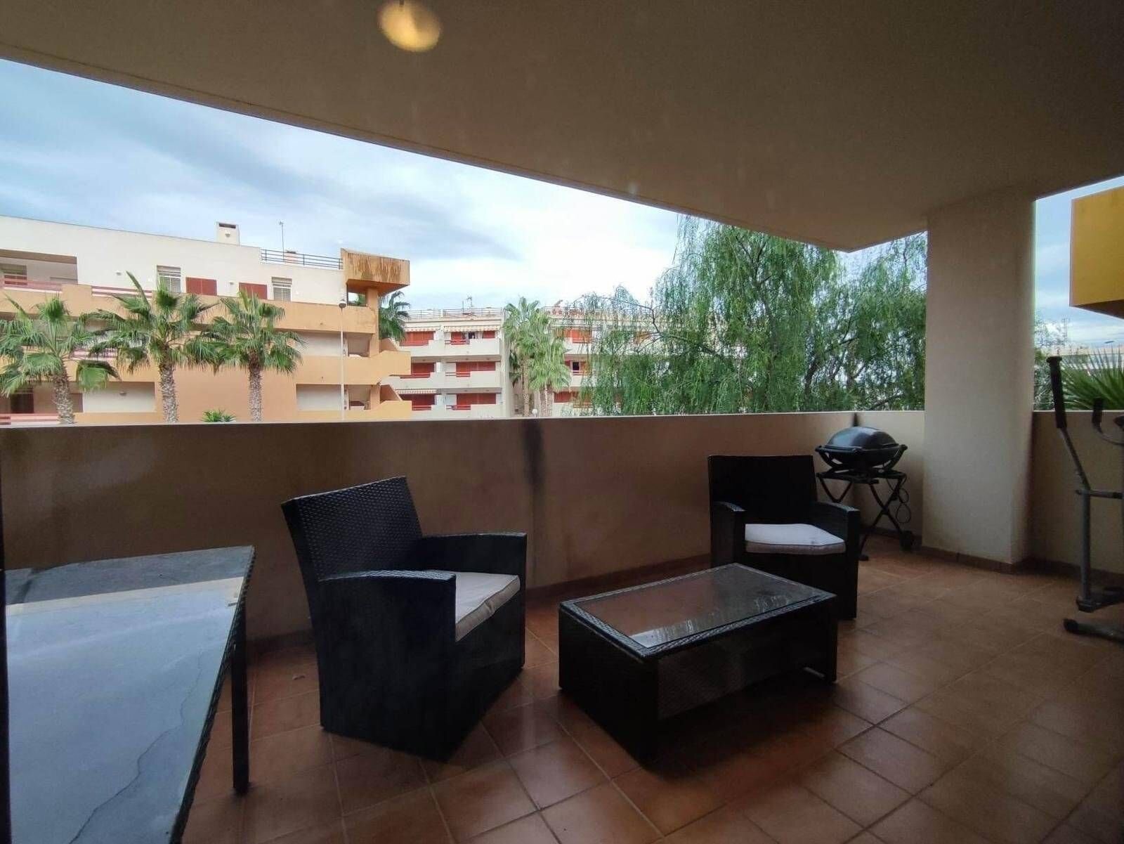 2-Bedroom Apartment in Orihuela Costa, Orihuela Costa - Image 9
