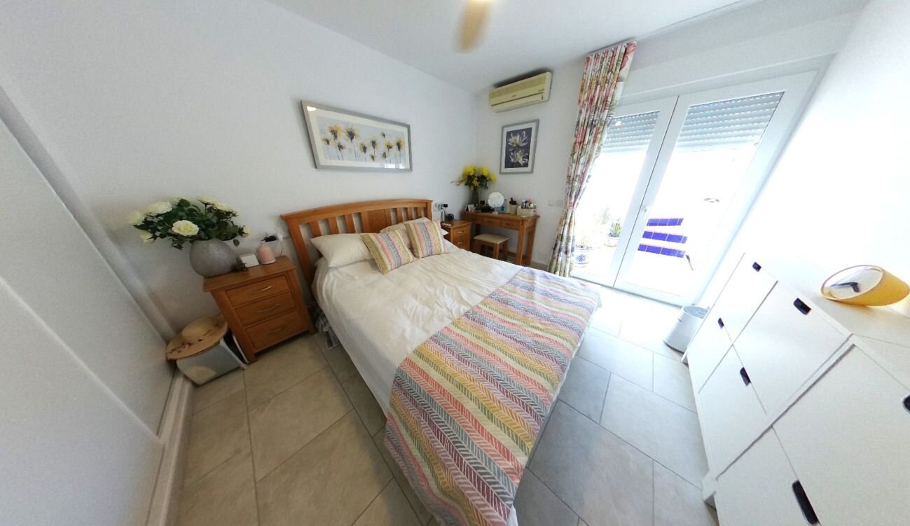 2-Bedroom House in Las Filipinas, Orihuela Costa - Image 17