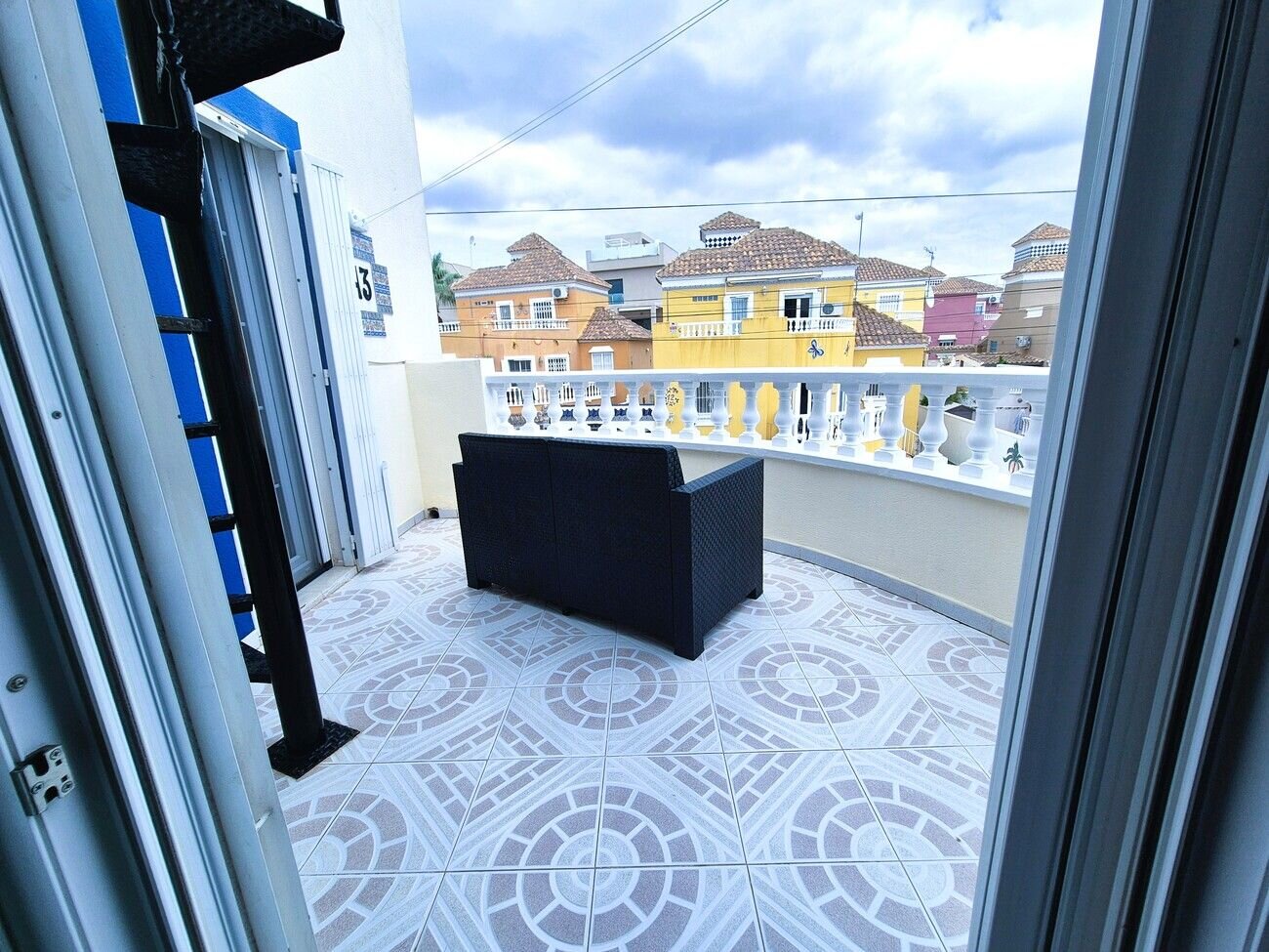 Villa met 3 Slaapkamers in San Miguel de Salinas - Image 32