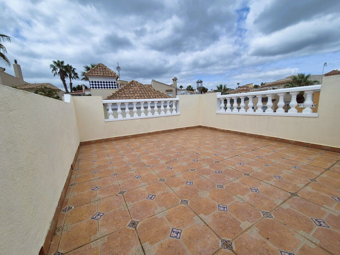 Villa met 3 Slaapkamers in San Miguel de Salinas - Image 34