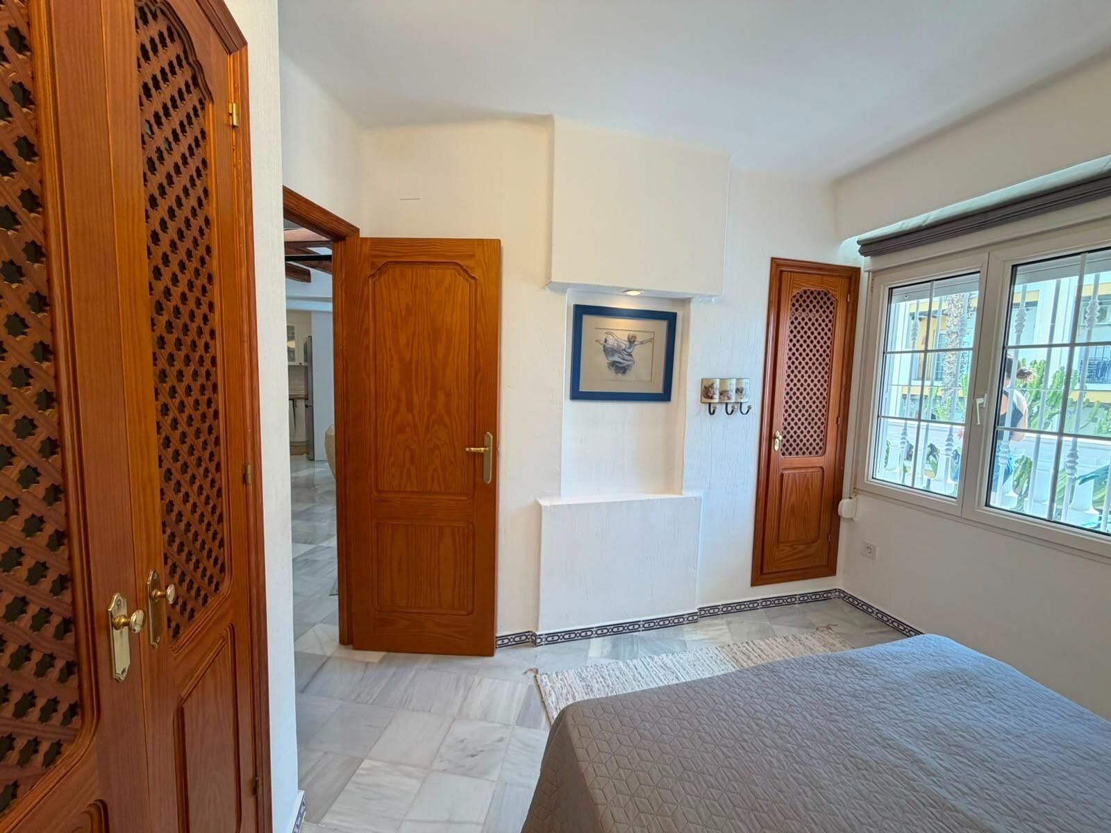 3-Bedroom Apartment in Los Frutales, Torrevieja - Image 10