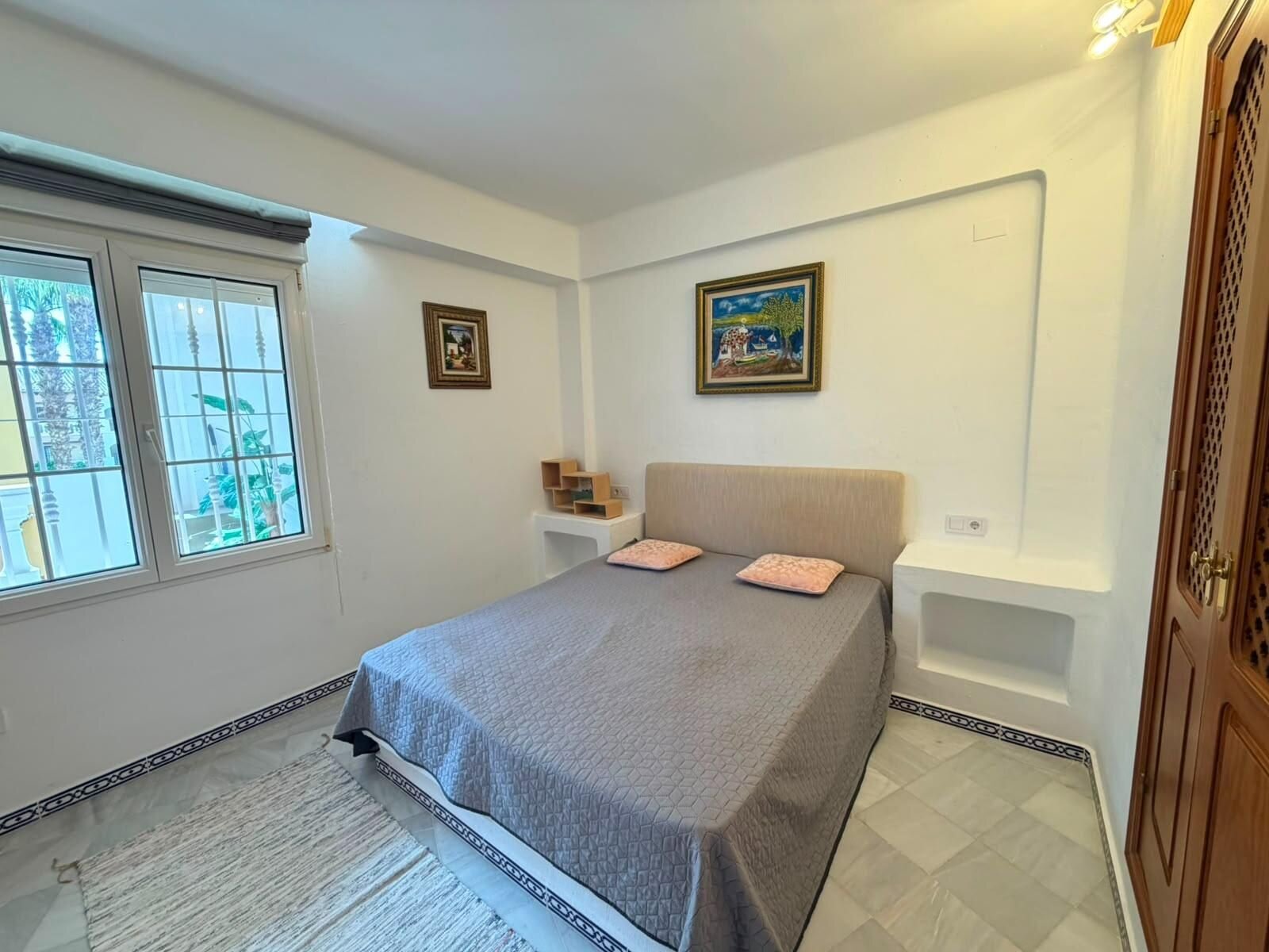3-Bedroom Apartment in Los Frutales, Torrevieja - Image 12