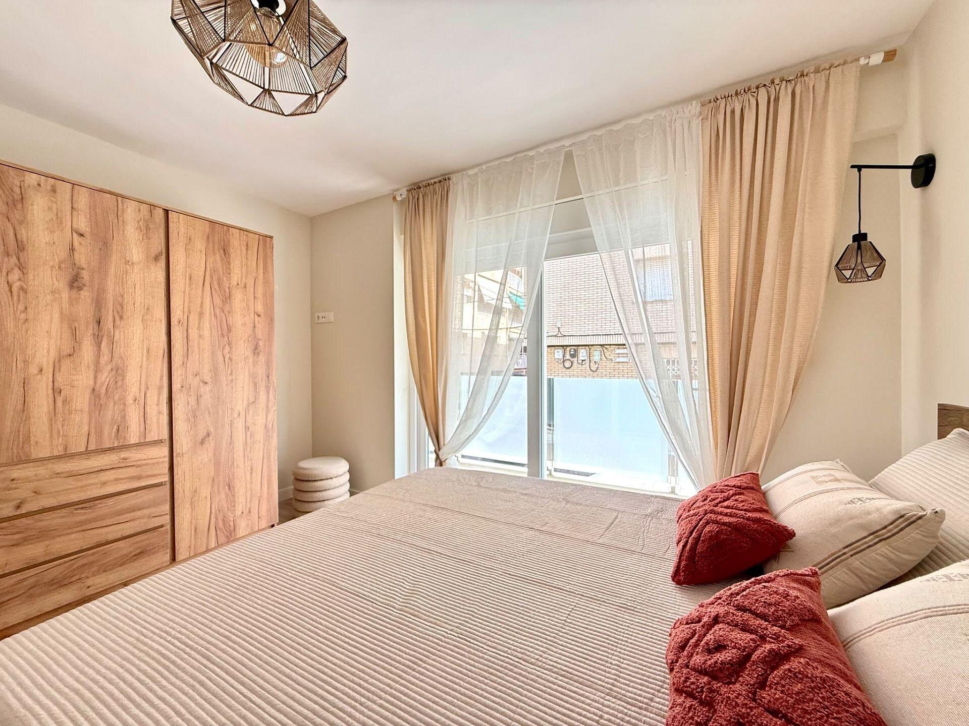 3-Bedroom House in Lo Pagan - Image 27