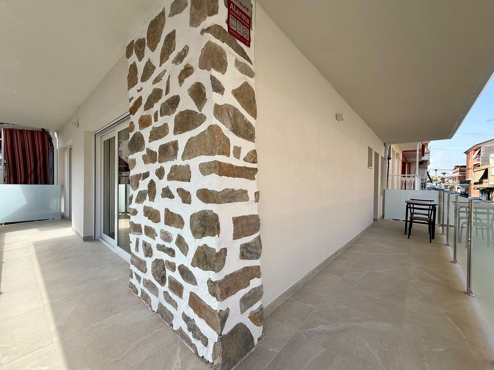 3-Bedroom House in Lo Pagan - Image 4