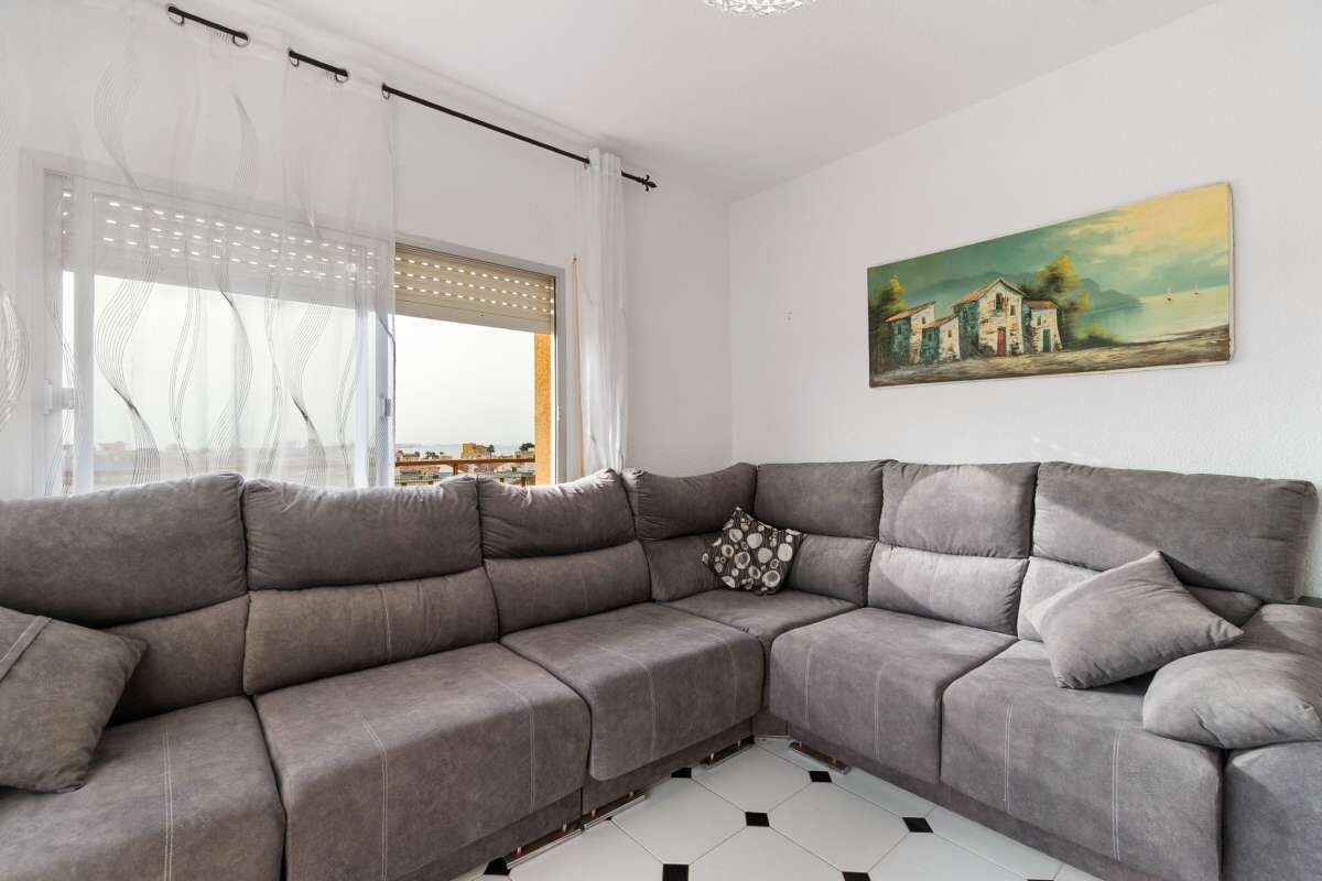 3-Bedroom Apartment in La Puntica, Lo Pagan - Image 14