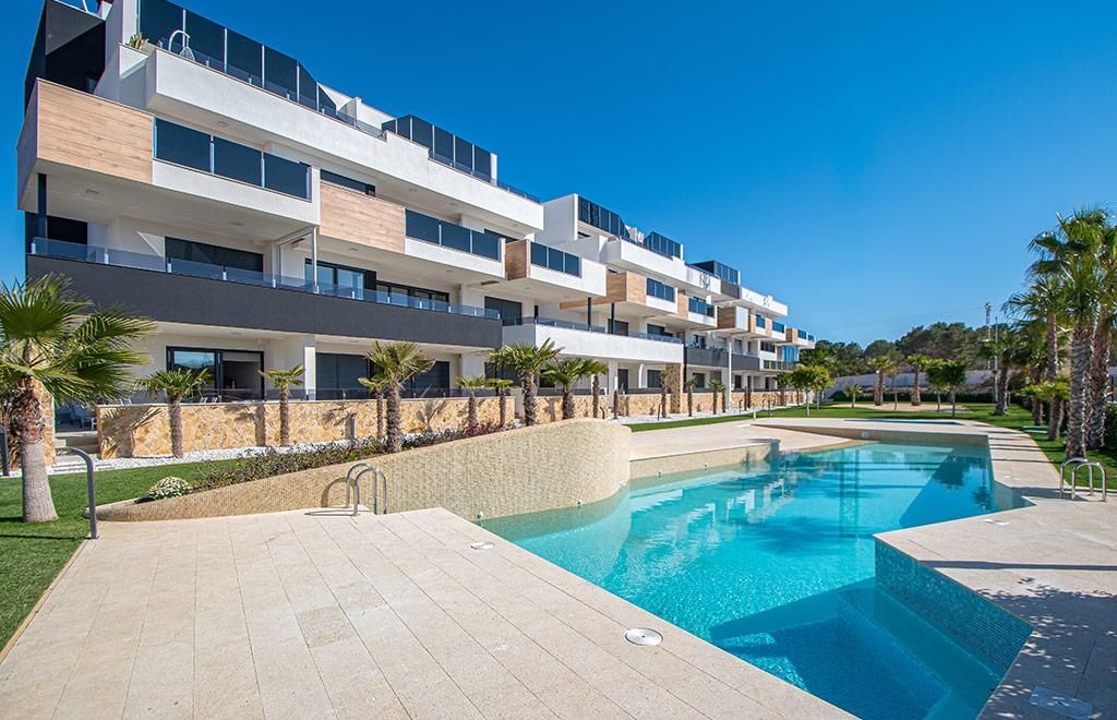 2-Bedroom Apartment in Urbanización Perla del Mar, Orihuela - Image 1