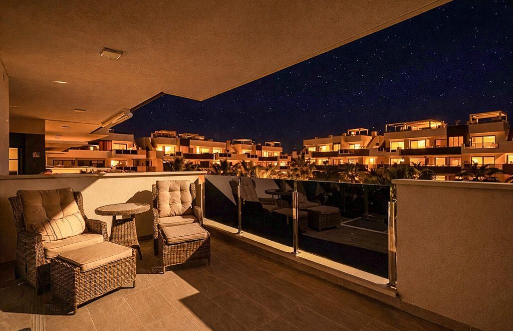 2-Bedroom Apartment in Urbanización Perla del Mar, Orihuela - Image 13