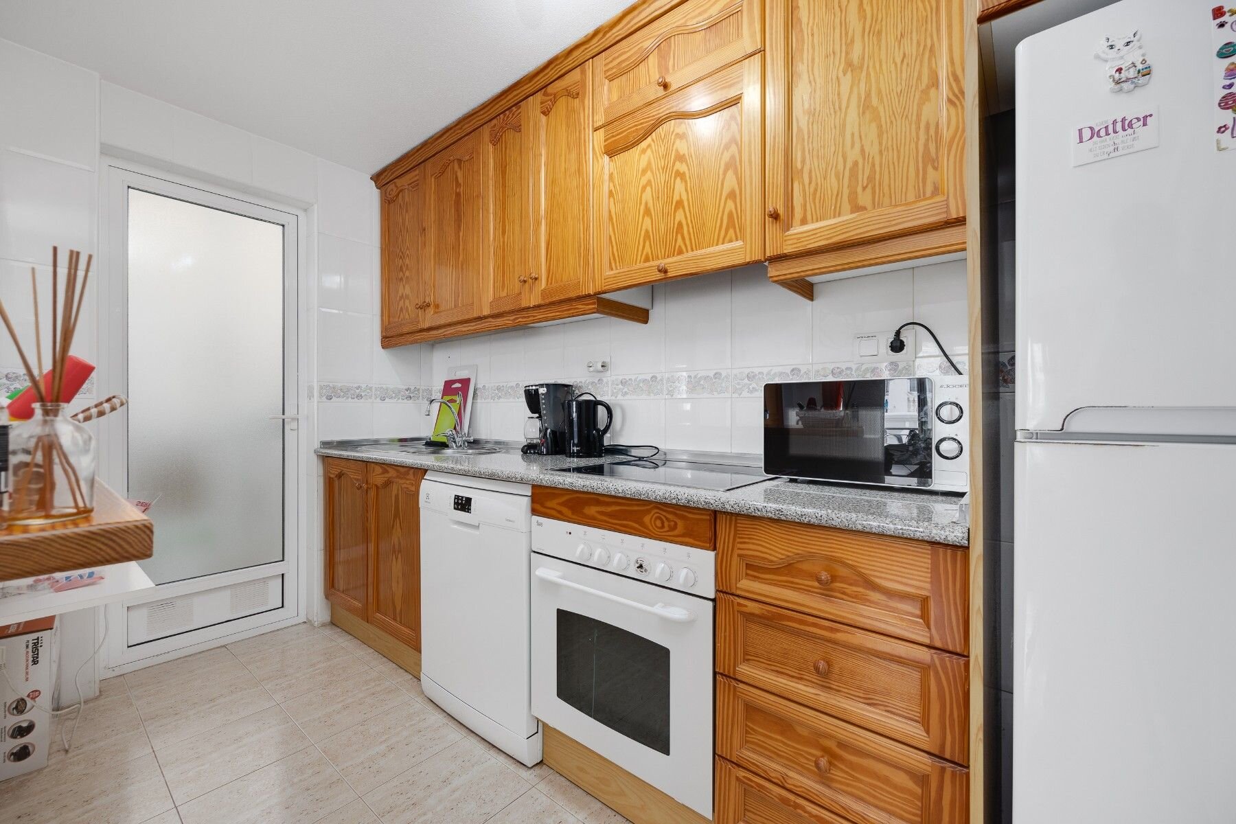 2-Bedroom Apartment in Zeniamar-Horizonte-la Campana, Orihuela Costa - Image 13