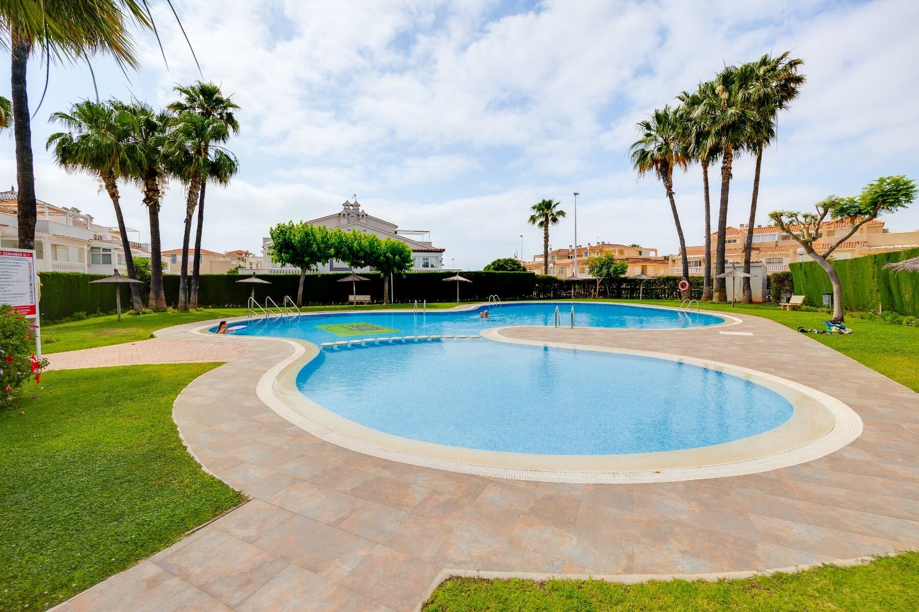 2-Bedroom Apartment in Zeniamar-Horizonte-la Campana, Orihuela Costa - Image 35